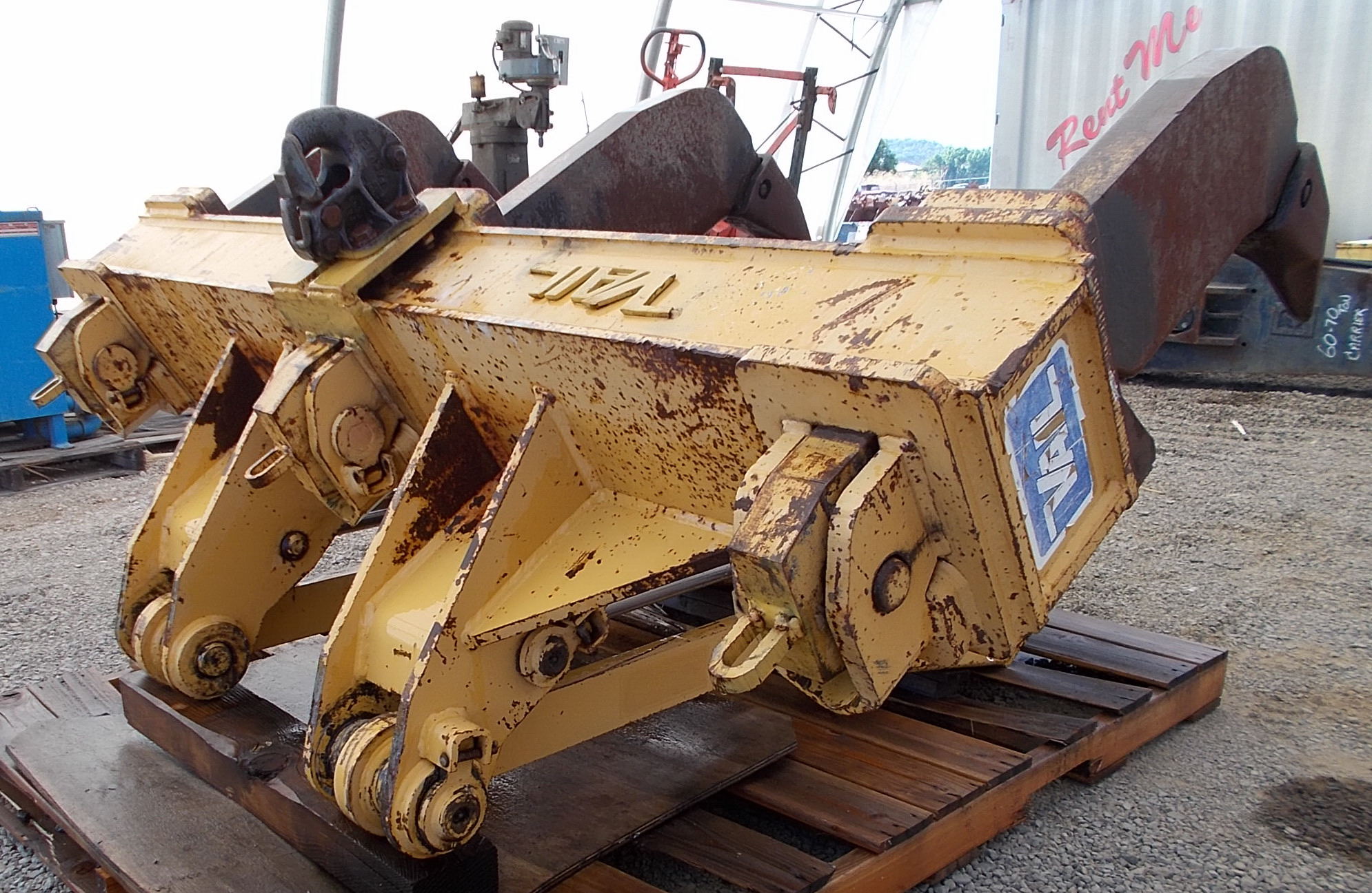 Hunt Tractor Used John Deere 750C Parallel Ripper For Sale