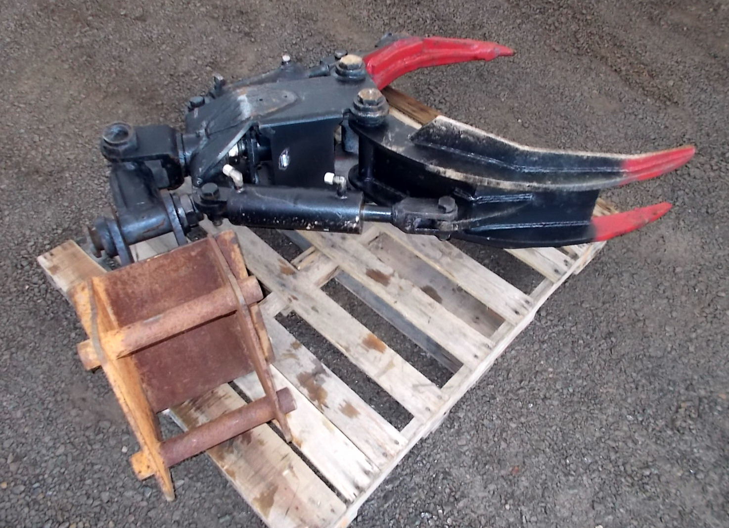 Used Log Grapple For Sale