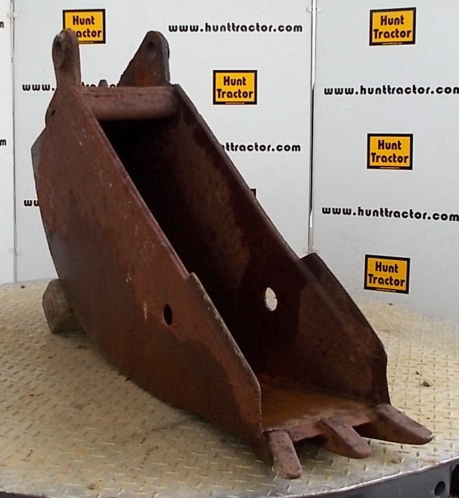 Hunt Tractor Used 12" John Deere 310A PinOn Backhoe Bucket For Sale