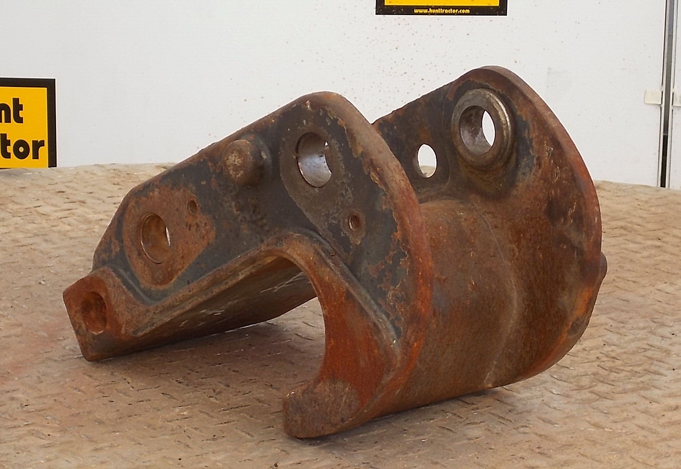 Hunt Tractor Used Bobcat E35 Bobcat XChange Quick Change For Sale