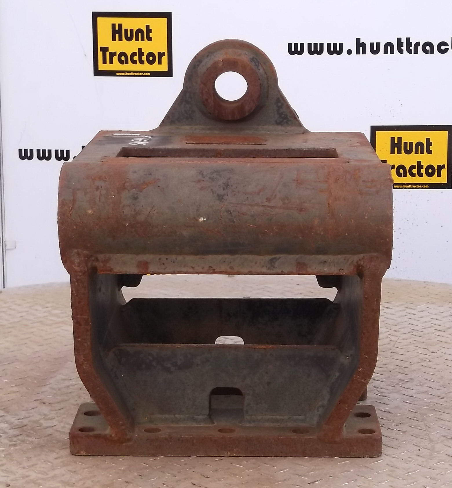 Used 1/4 Yd WainRoy Adapter Plate For Sale