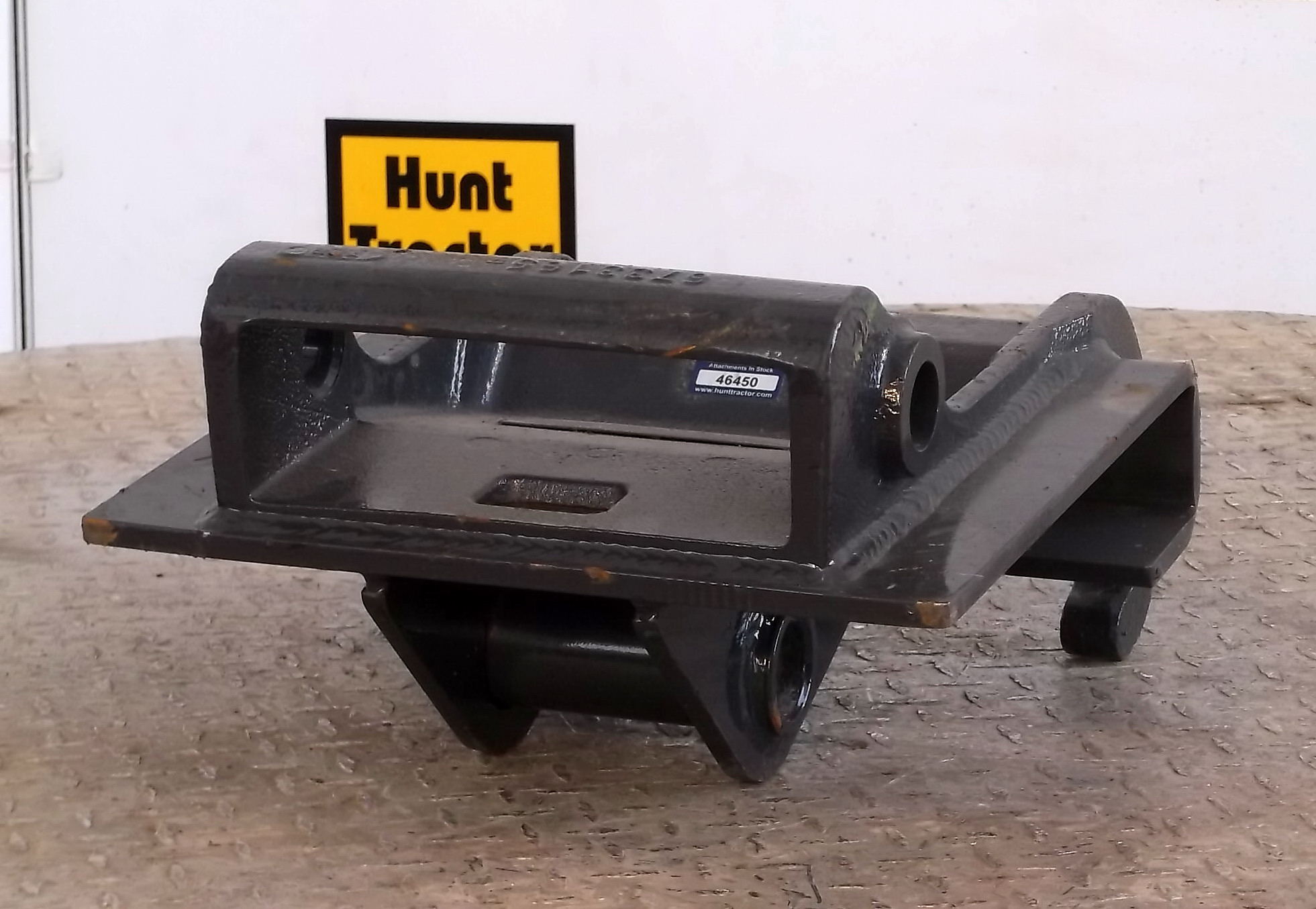 Hunt Tractor New Bobcat 328 Bobcat XChange Class II Adapter Plate