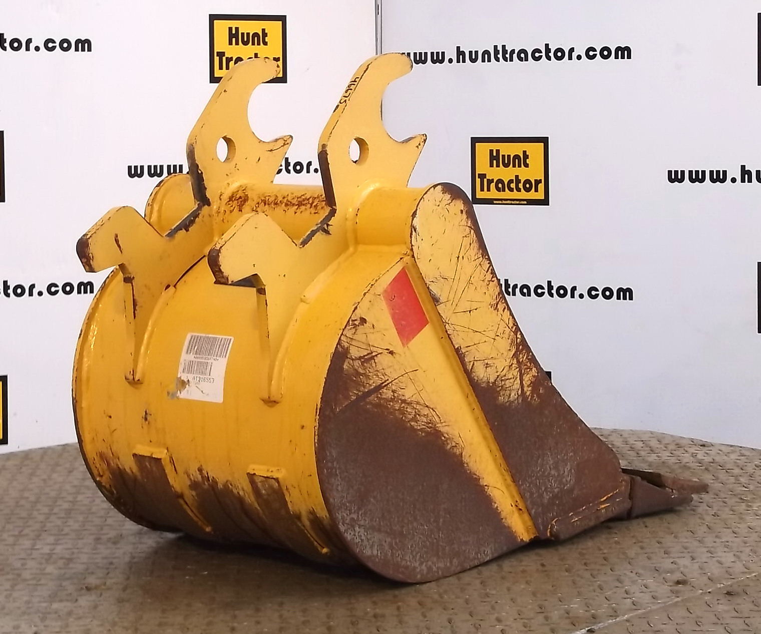 Used 18" John Deere 35D John Deere Wedge MiniExcavator Bucket For Sale
