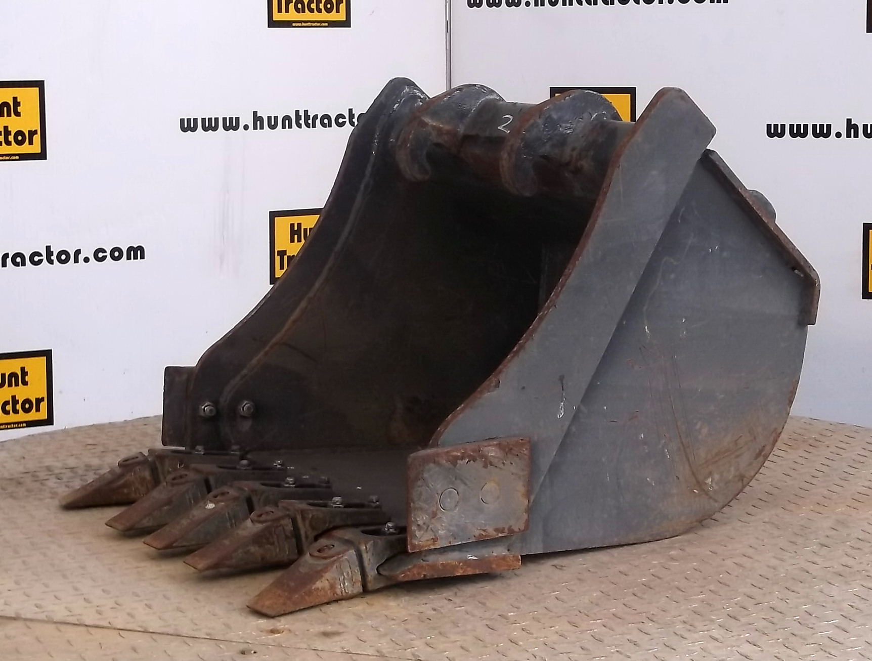 Hunt Tractor Used 24" Bobcat 328 Bobcat XChange Class III Mini