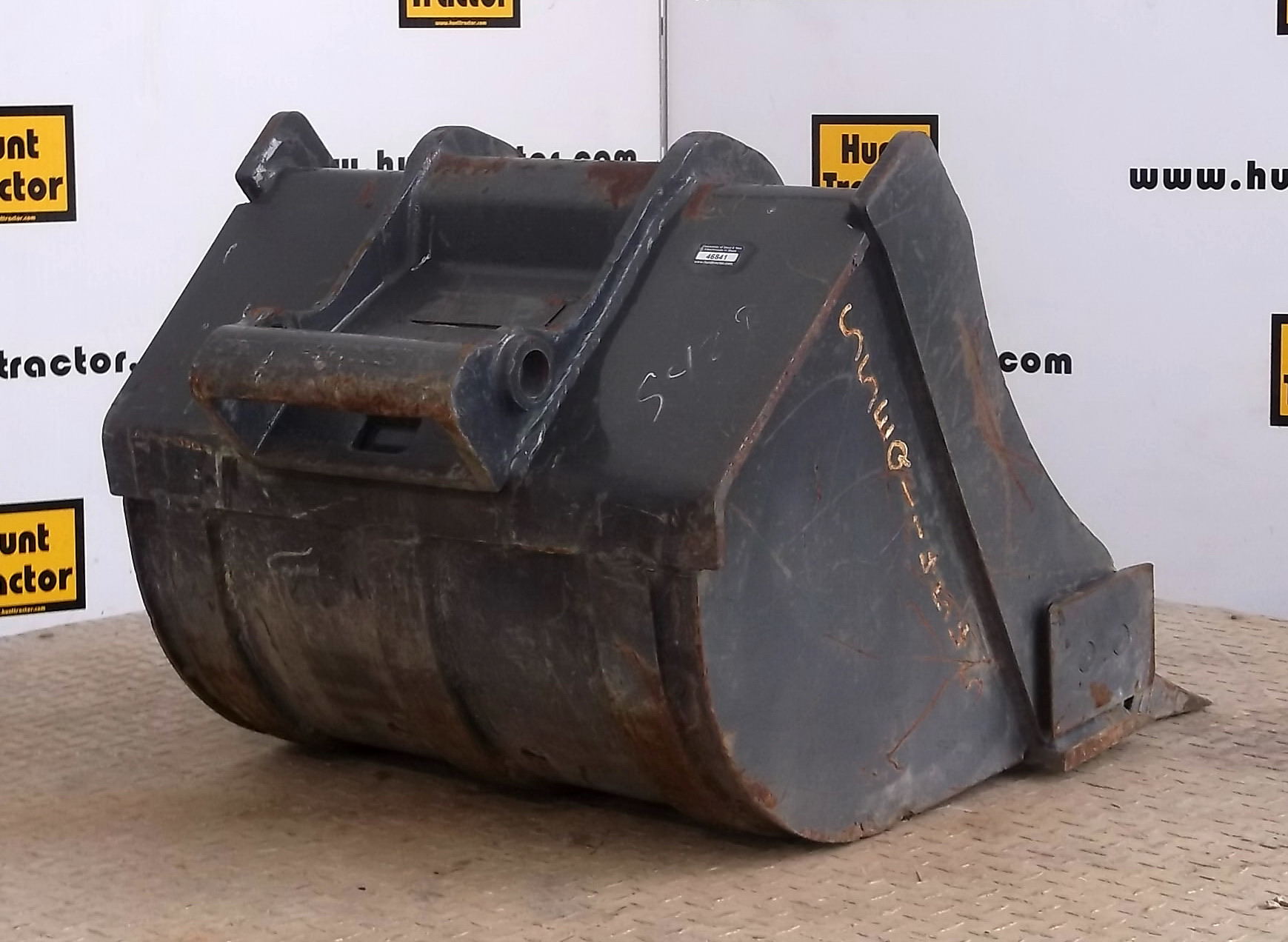 Hunt Tractor Used 24" Bobcat 328 Bobcat XChange Class III Mini