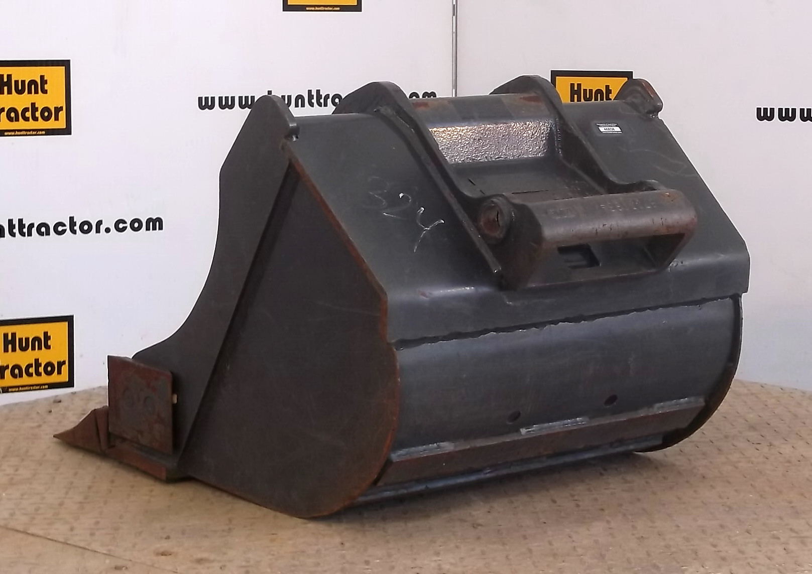 Used 24" Bobcat 331 Bobcat XChange Class III MiniExcavator Bucket