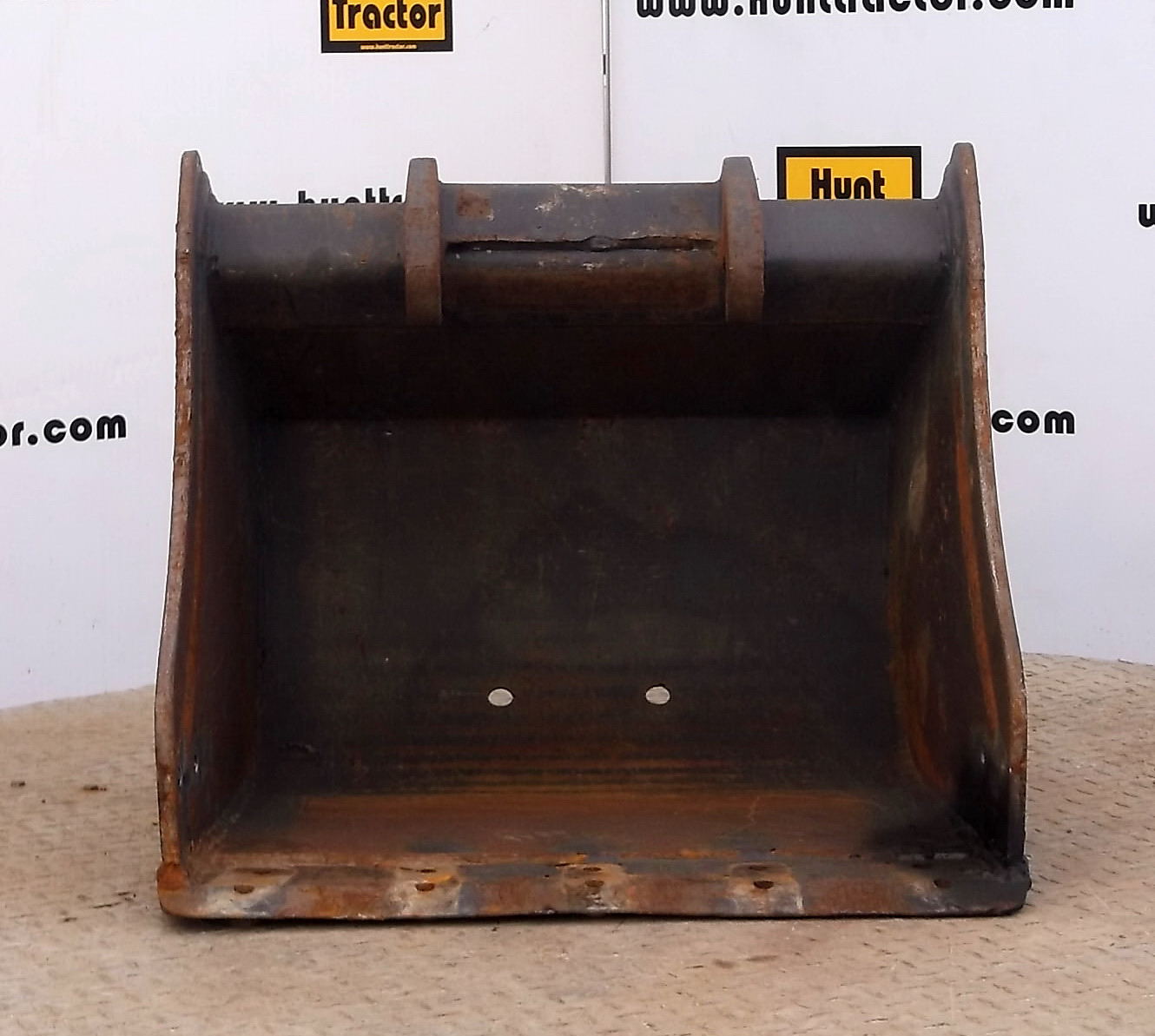 Hunt Tractor Used 24" bobcat e42 Bobcat XChange Class III Mini