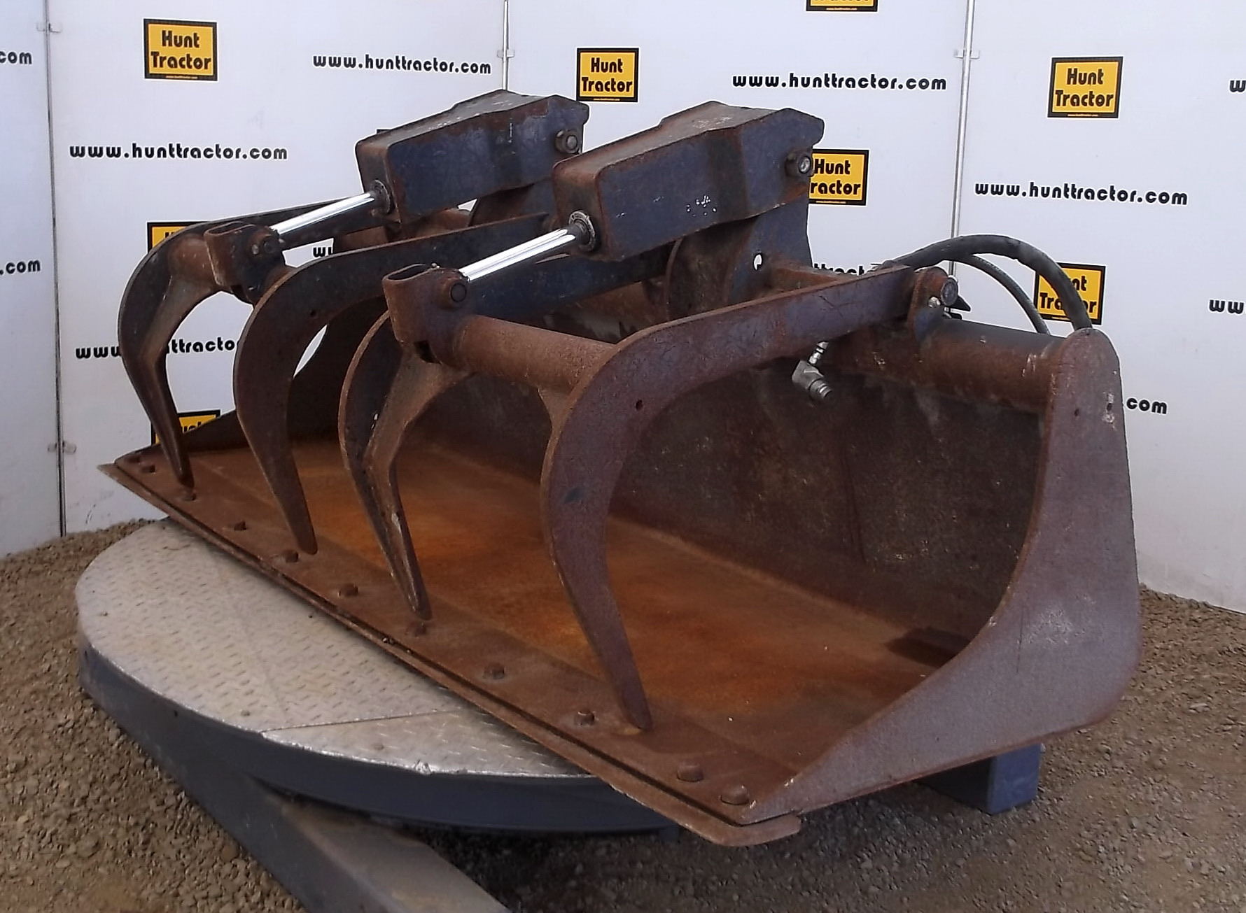 Used 72" Universal Skid Steer Grapple Loader Bucket For Sale