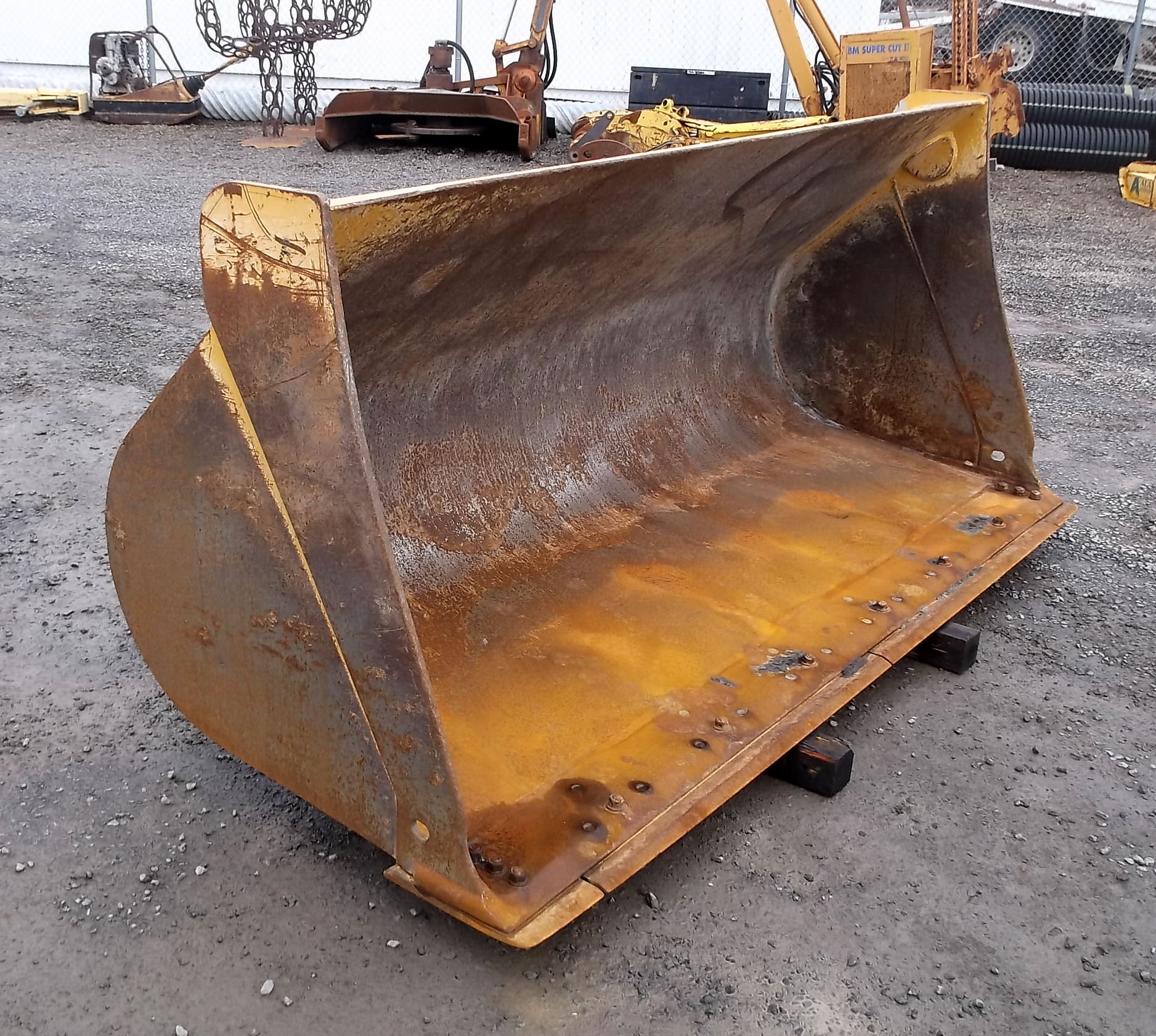 Used 106" Quick Change General Purpose Loader Bucket For Sale