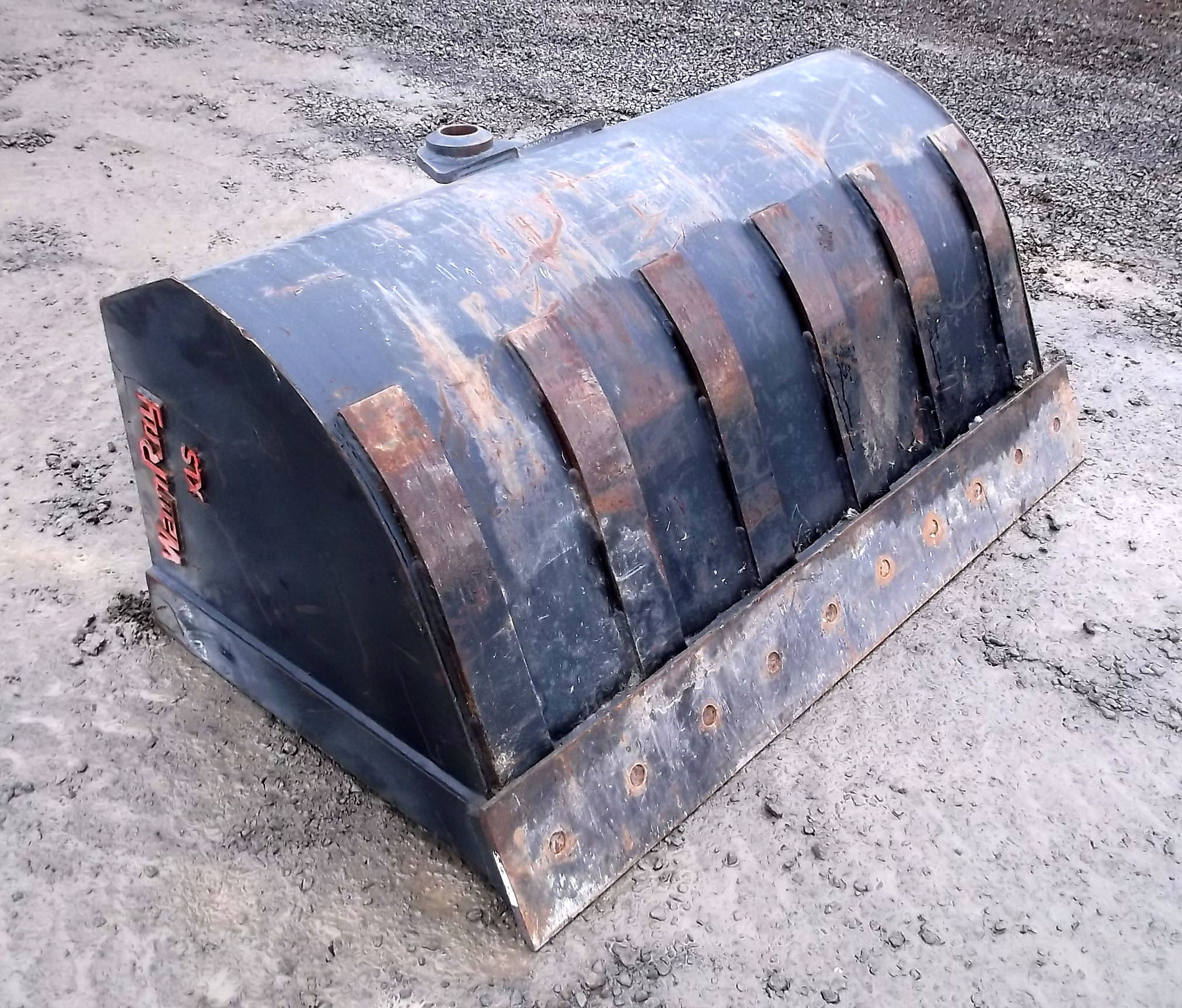 Hunt Tractor New 60" 1/2 Yd WainRoy XLS Excavator Bucket For Sale