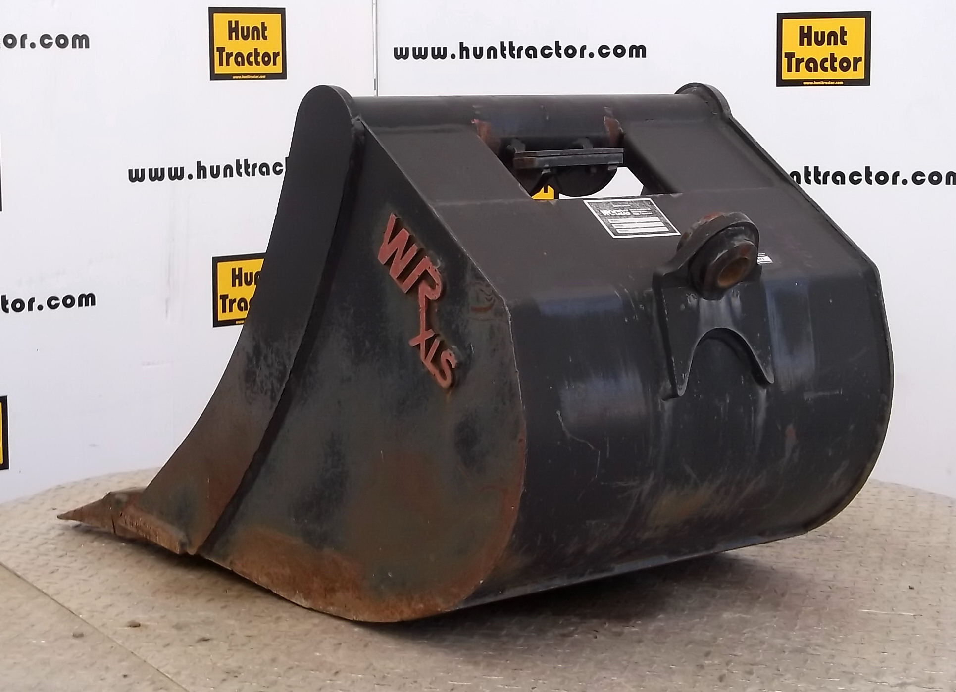 New 24" 1/8 Yd WainRoy XLS MiniExcavator Bucket For Sale