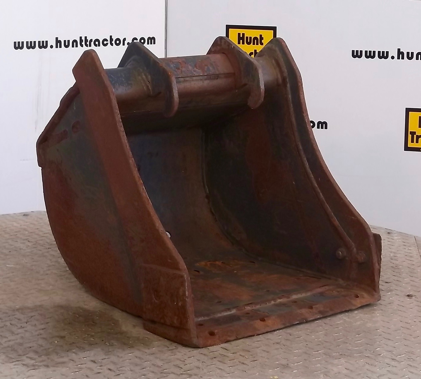 Used 20" Bobcat E35 Bobcat XChange Class III MiniExcavator Bucket
