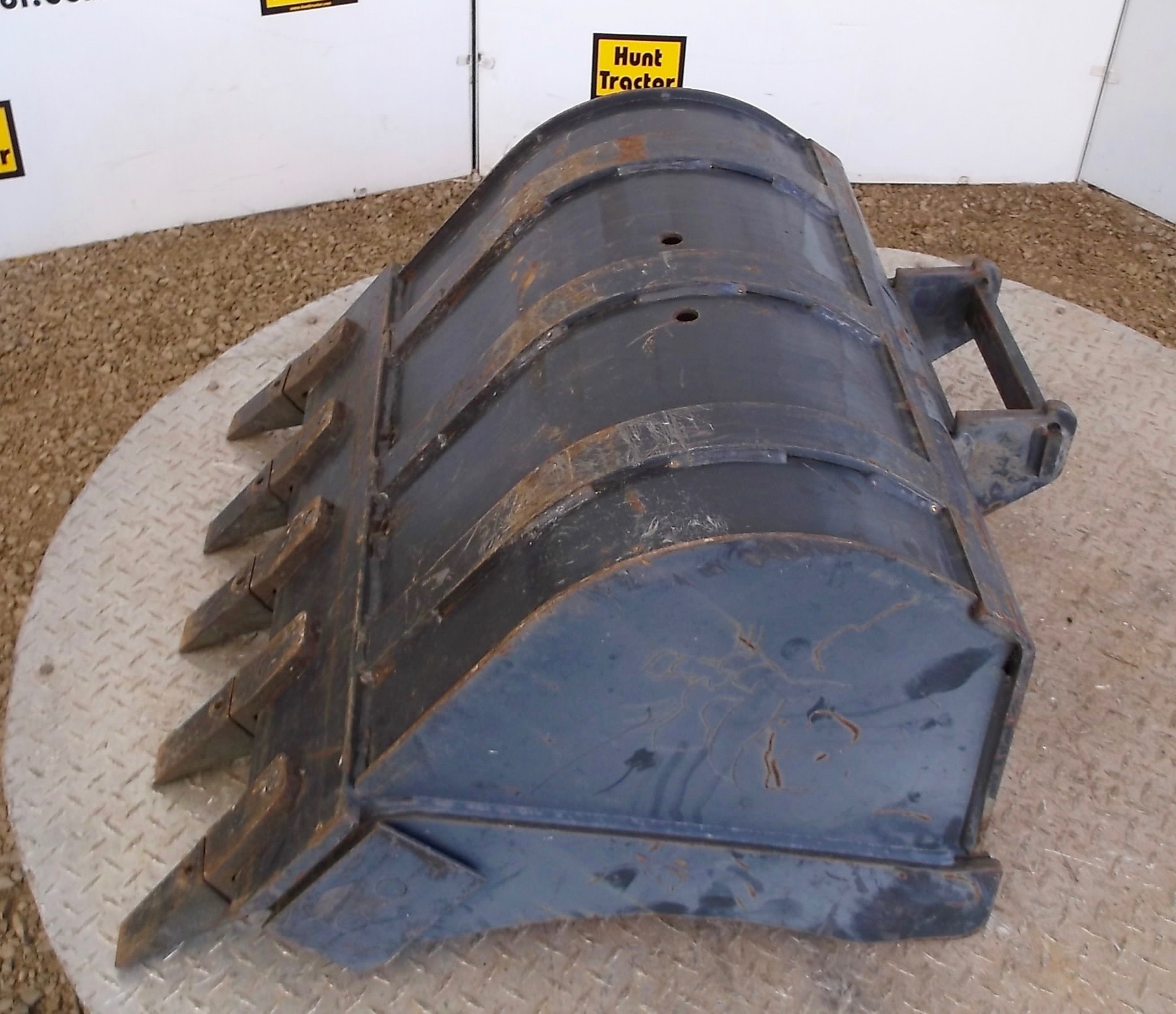 Hunt Tractor New 30" Bobcat 331 Bobcat XChange Class III Mini