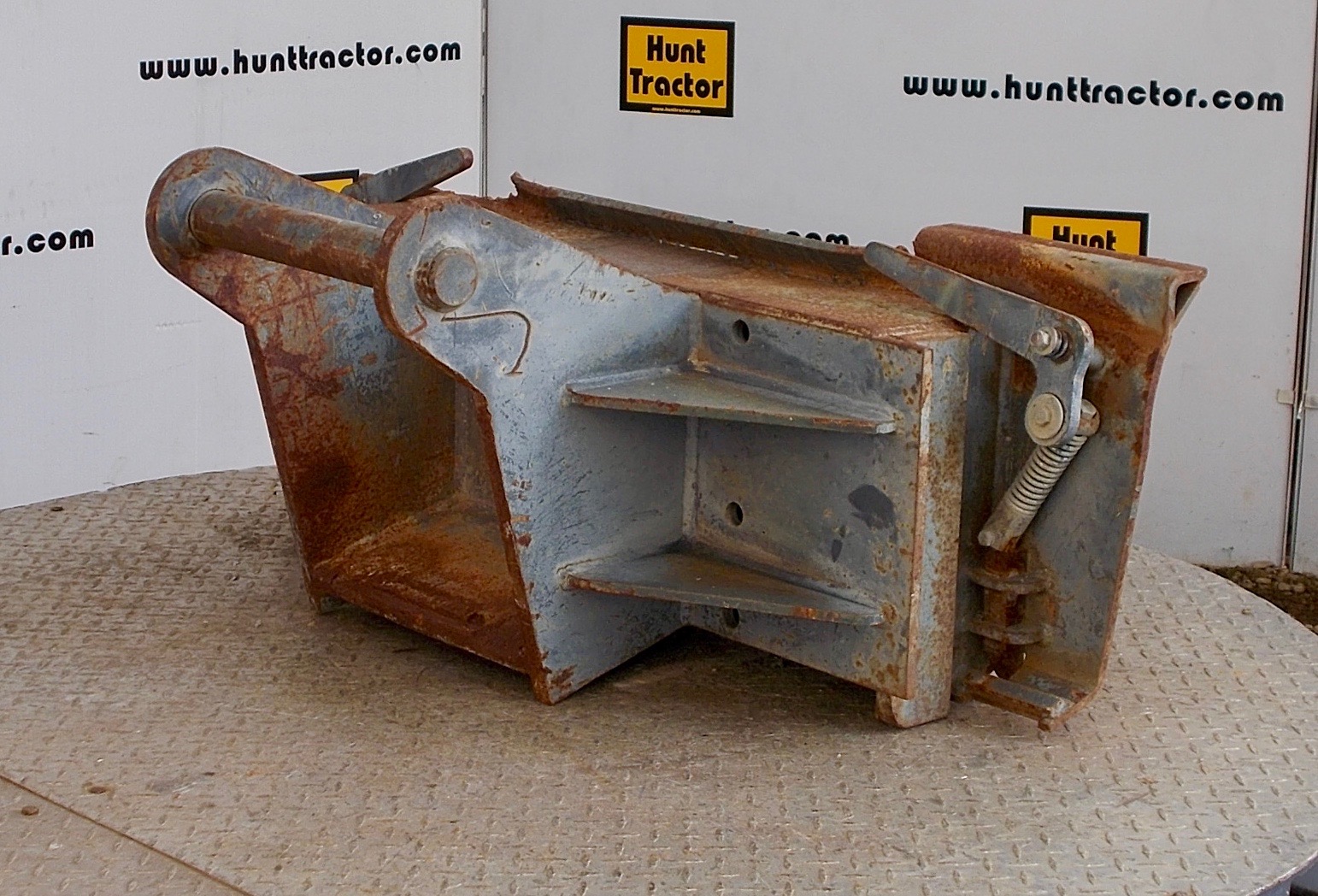 Used Gehl . Telehandler to Universal Skidsteer Adapter For Sale