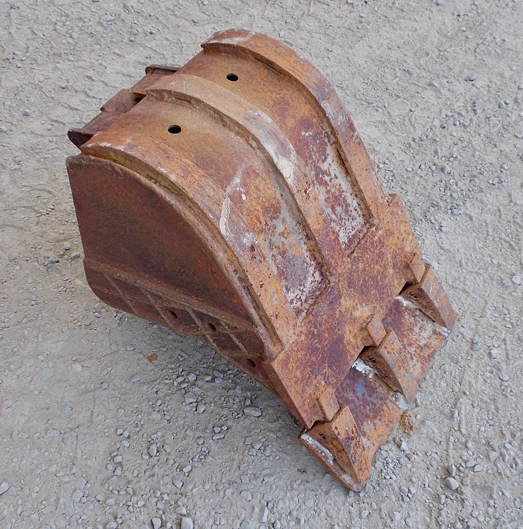 Used 18" Kubota KX151 Kubota SinglePin MiniExcavator Bucket For Sale