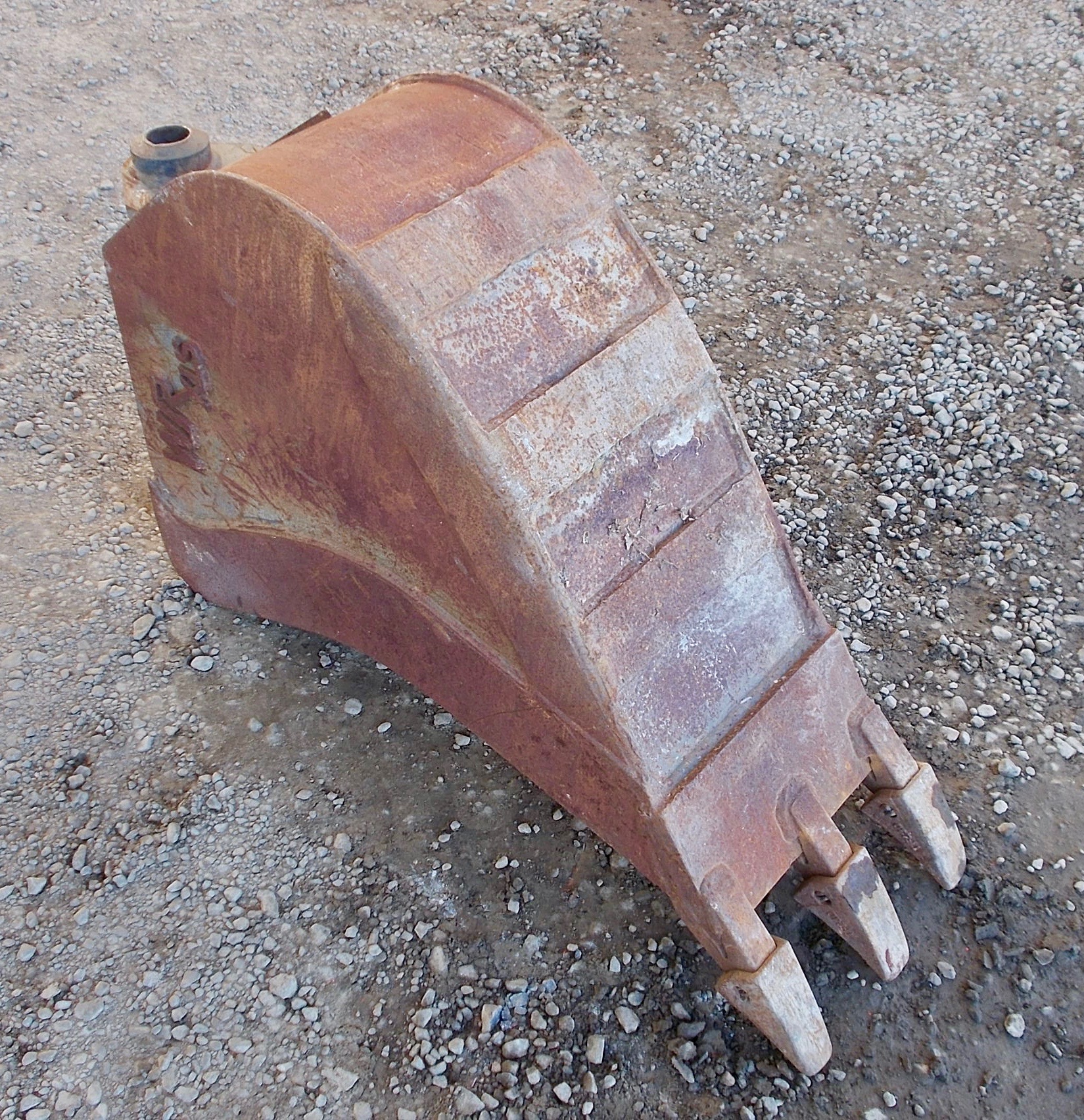 Used 12" 1/4 Yd WainRoy XLS Backhoe Bucket For Sale