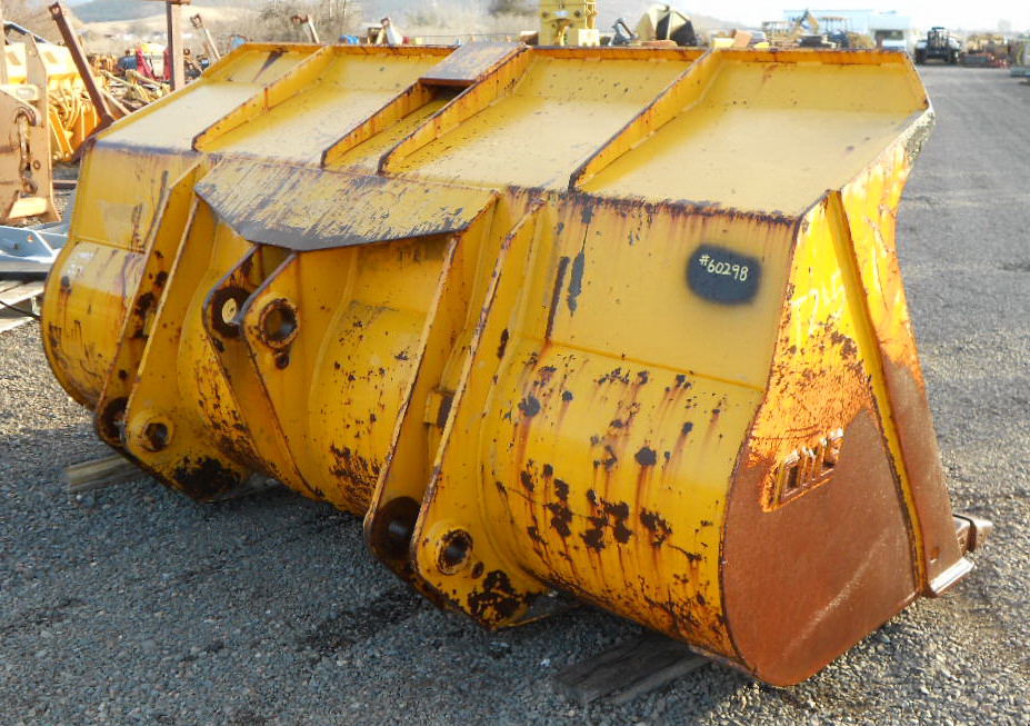 Hunt Tractor Used 100" John Deere 544G PinOn General Purpose Loader