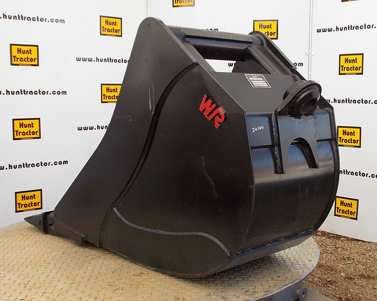 New 24" 1/2 Yd WainRoy Style Excavator Bucket For Sale