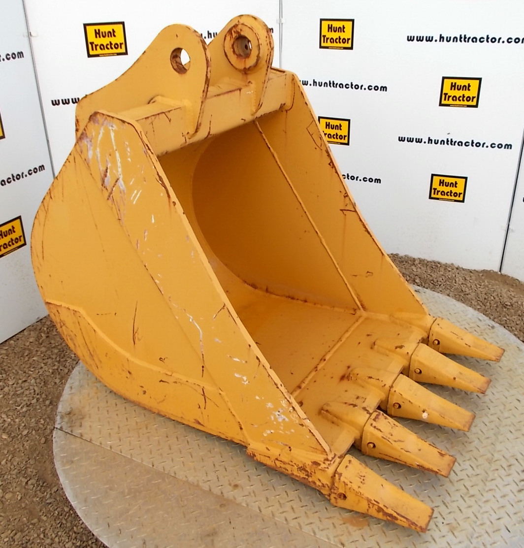 New 32" Komatsu PC138US2 PinOn Excavator Bucket For Sale