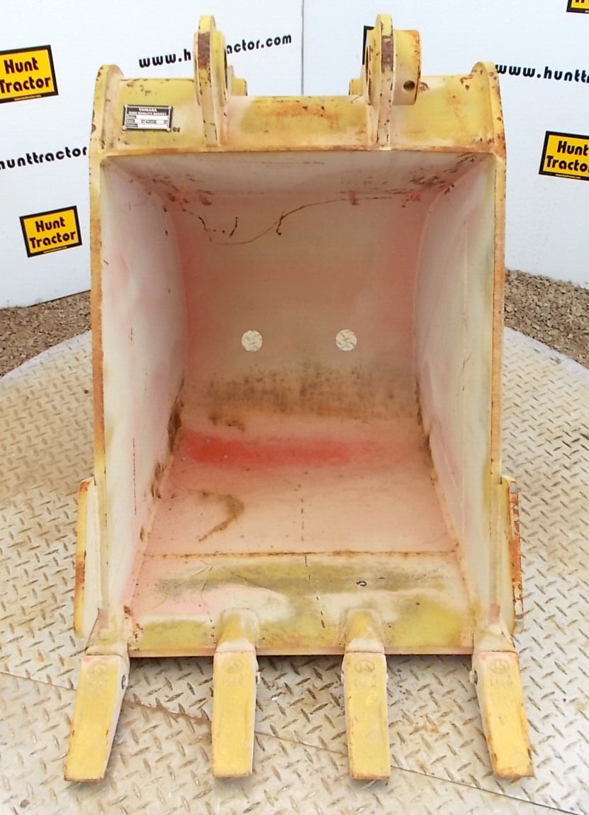 New 25" Takeuchi TB070 PinOn Excavator Bucket For Sale