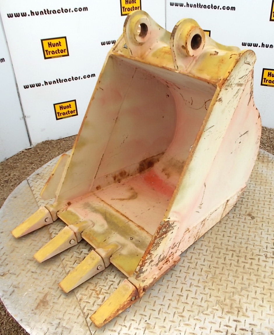 New 25" Takeuchi TB070 PinOn Excavator Bucket For Sale