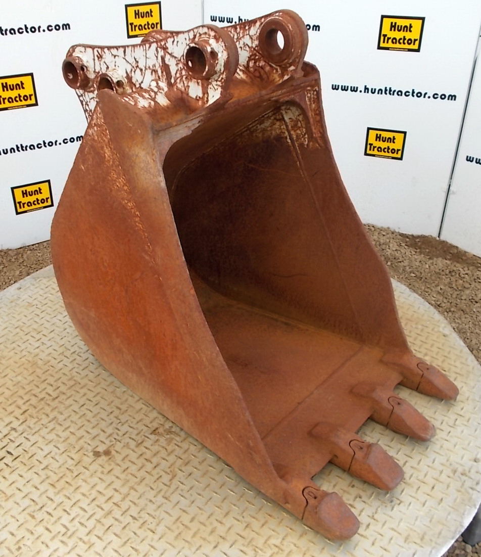 Used 24" Takeuchi TB175 PinOn Excavator Bucket For Sale