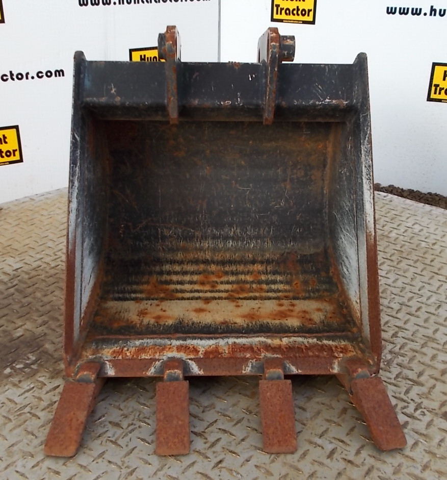 Used 18" Terramite T5C PinOn Backhoe Bucket For Sale