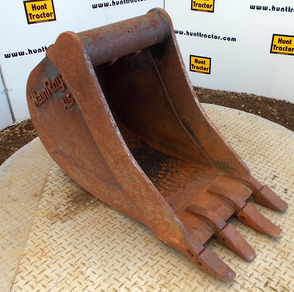 Used 18" 1/4 Yd WainRoy® XLS Backhoe Bucket For Sale