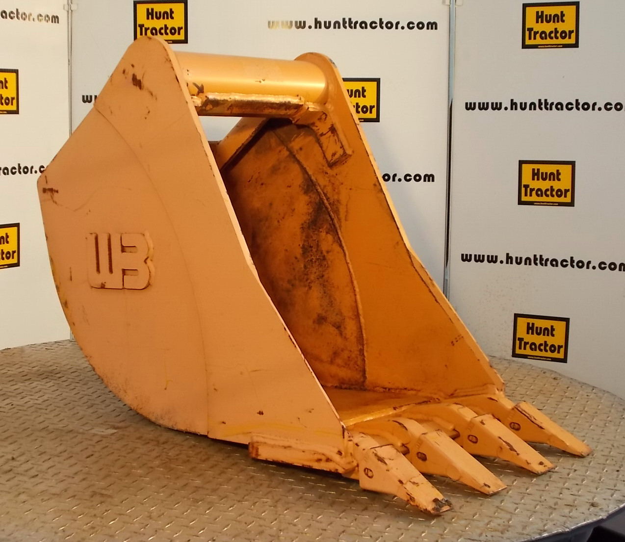New 18" 1/4 Yd WainRoy Style Excavator Bucket For Sale