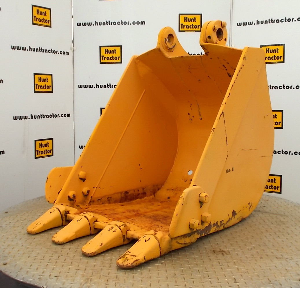 Used 25" Yanmar VIO752 PinOn Excavator Bucket For Sale