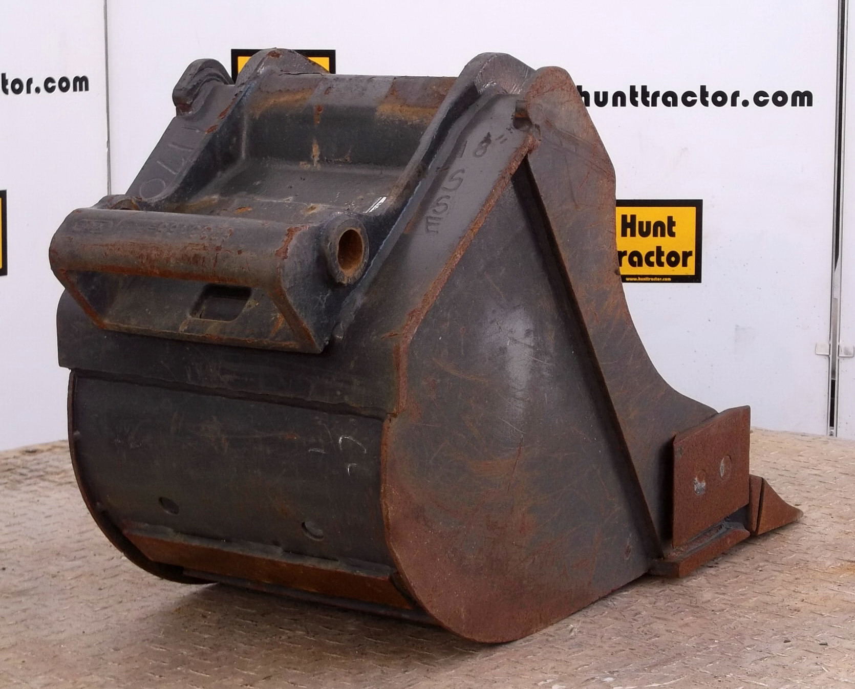 Hunt Tractor Used 16" Bobcat 331 Bobcat XChange Class III Mini