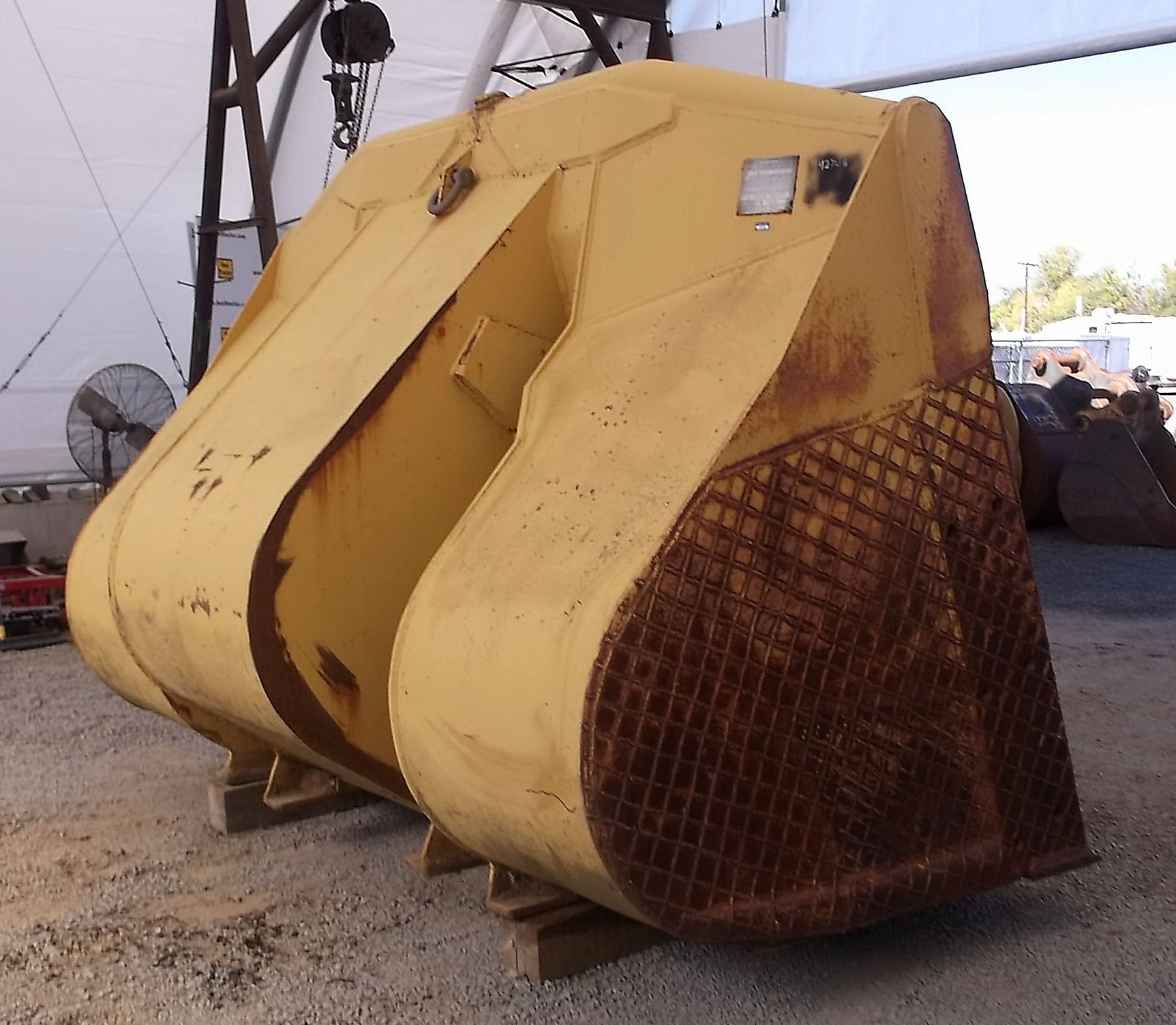 Used 10' Caterpillar 988B PinOn General Purpose Loader Bucket For Sale