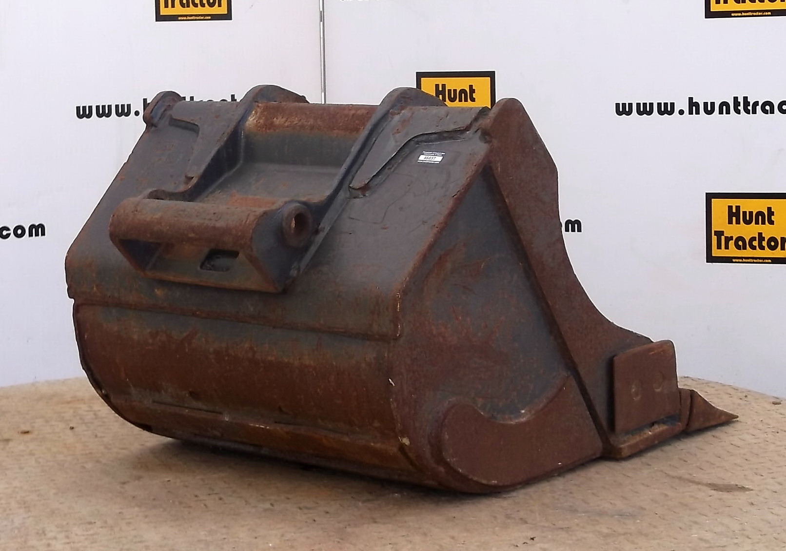 used-24-bobcat-e35-bobcat-x-change-class-iii-mini-excavator-bucket