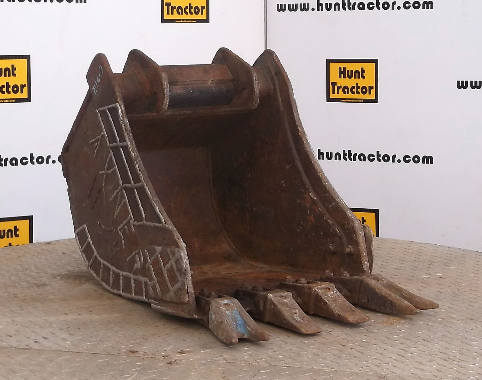 Used 18" Bobcat 334 Bobcat XChange Class III MiniExcavator Bucket
