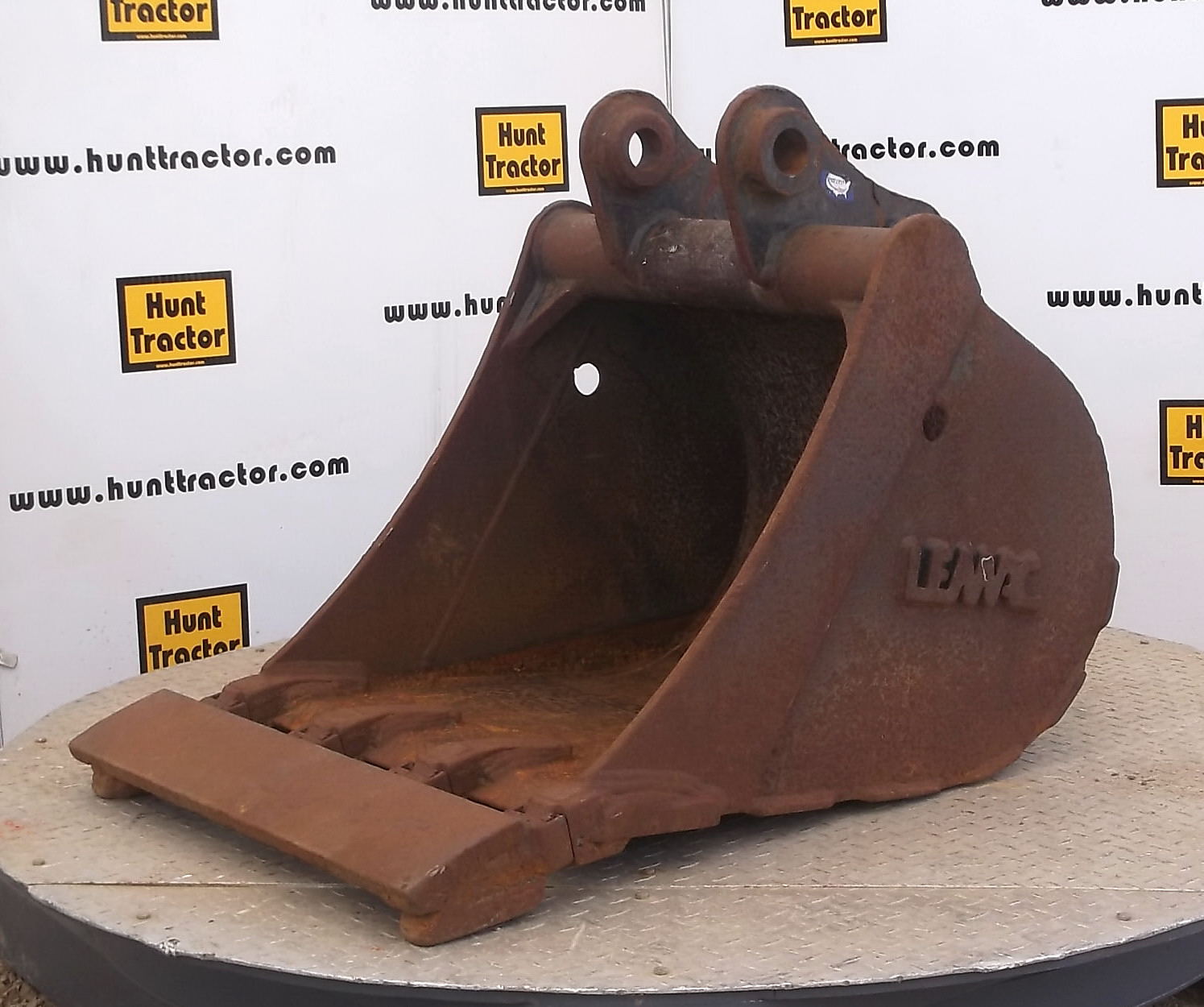 Used 25" John Deere 50D PinOn MiniExcavator Bucket For Sale