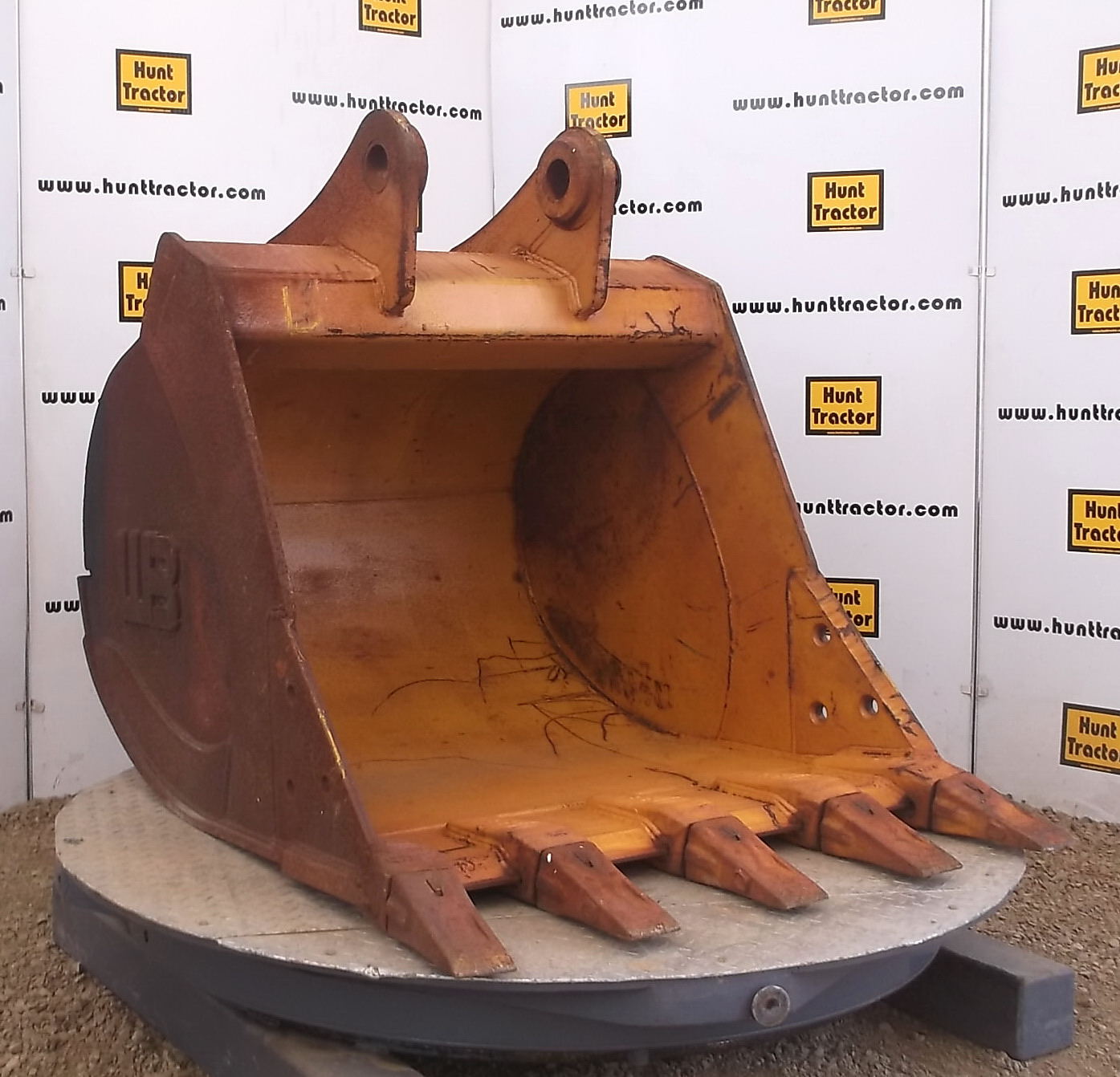 New 42" Kobelco ED180 PinOn Excavator Bucket For Sale