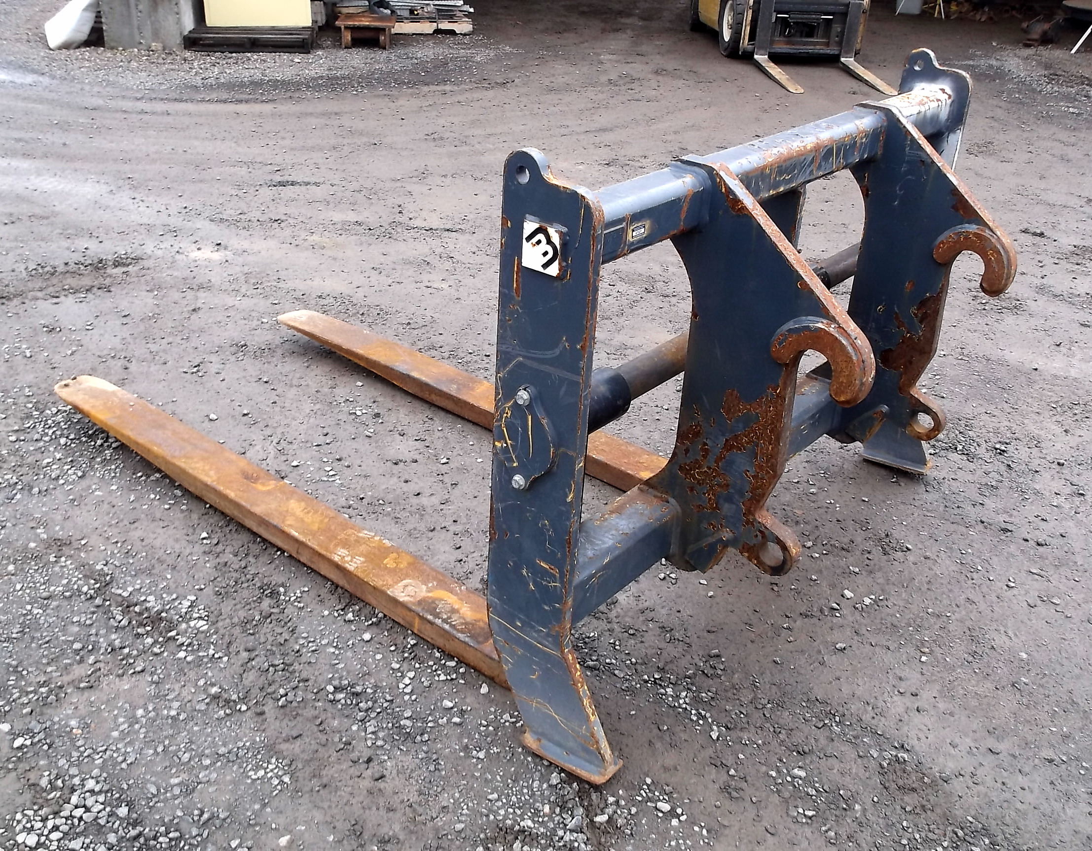 Used 72" JRB 416 Quick Change Forks For Sale
