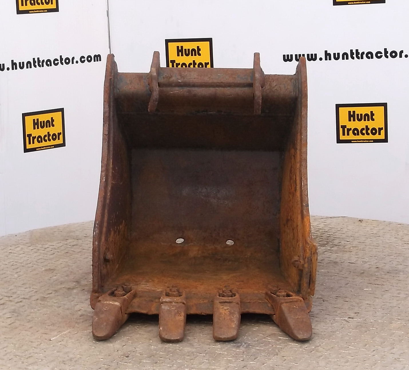 Used 18" Bobcat 331 Bobcat XChange Class III MiniExcavator Bucket