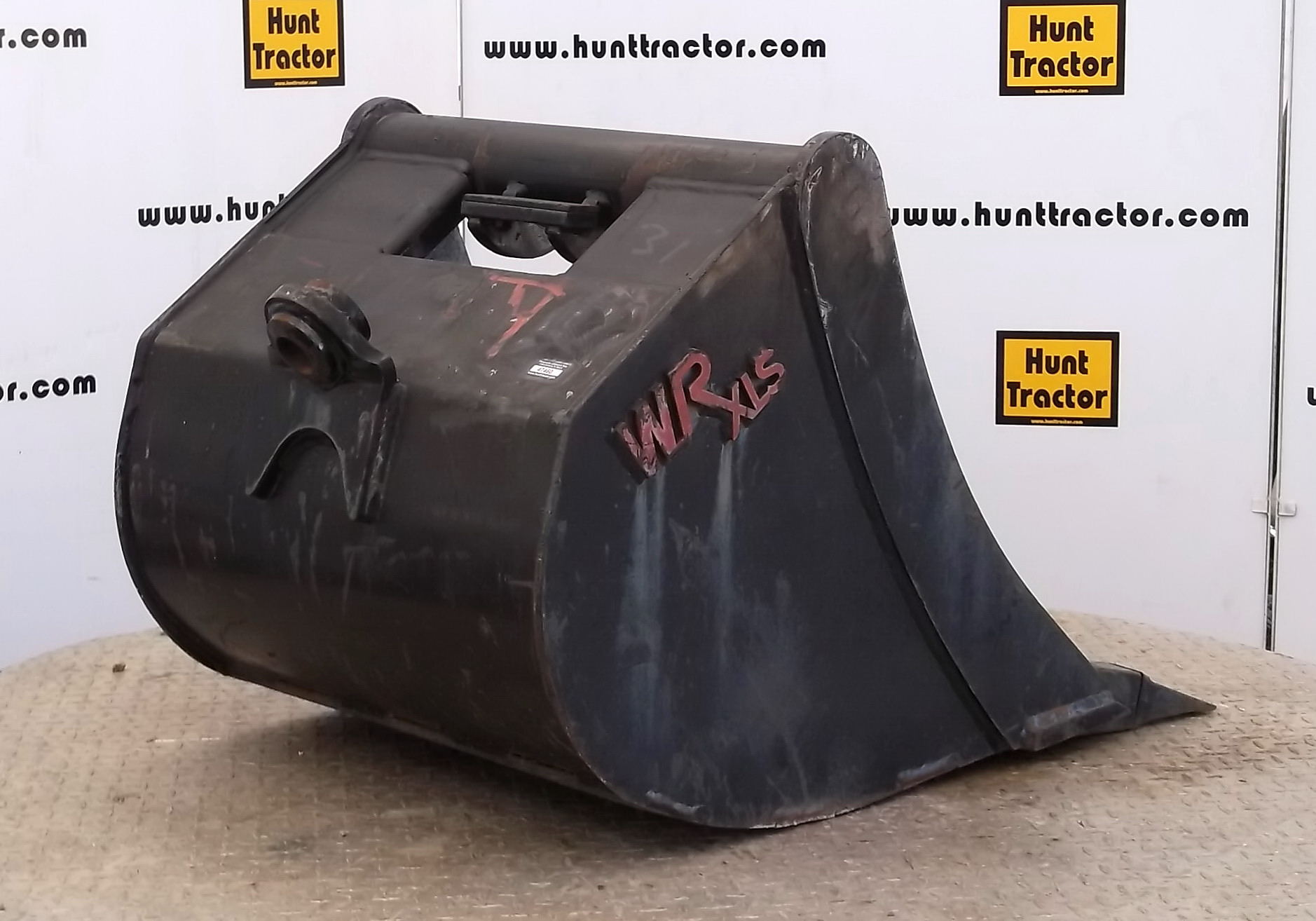 New 24" 1/8 Yd WainRoy XLS MiniExcavator Bucket For Sale