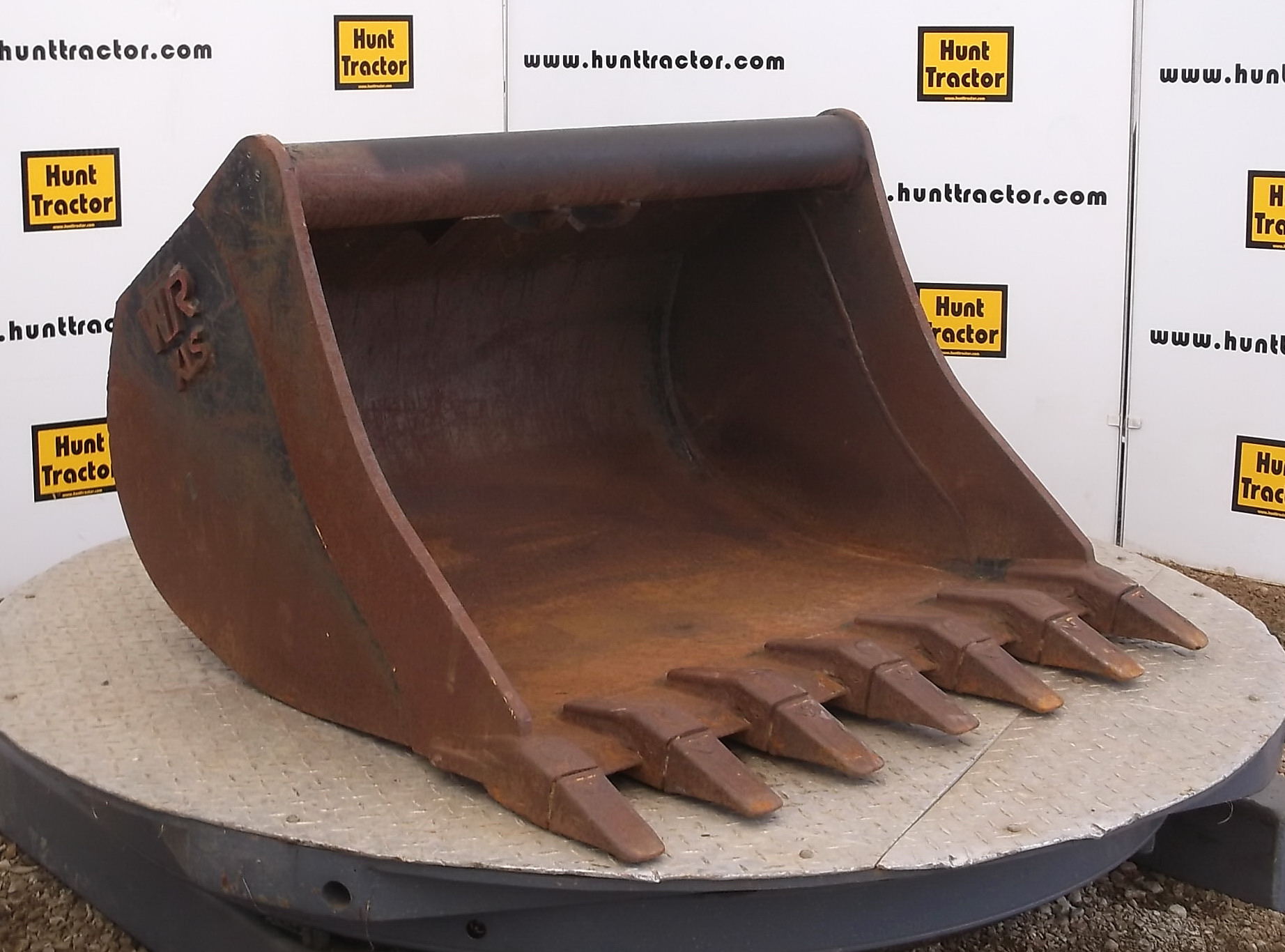 Used 36" 1/8 Yd WainRoy XLS MiniExcavator Bucket For Sale
