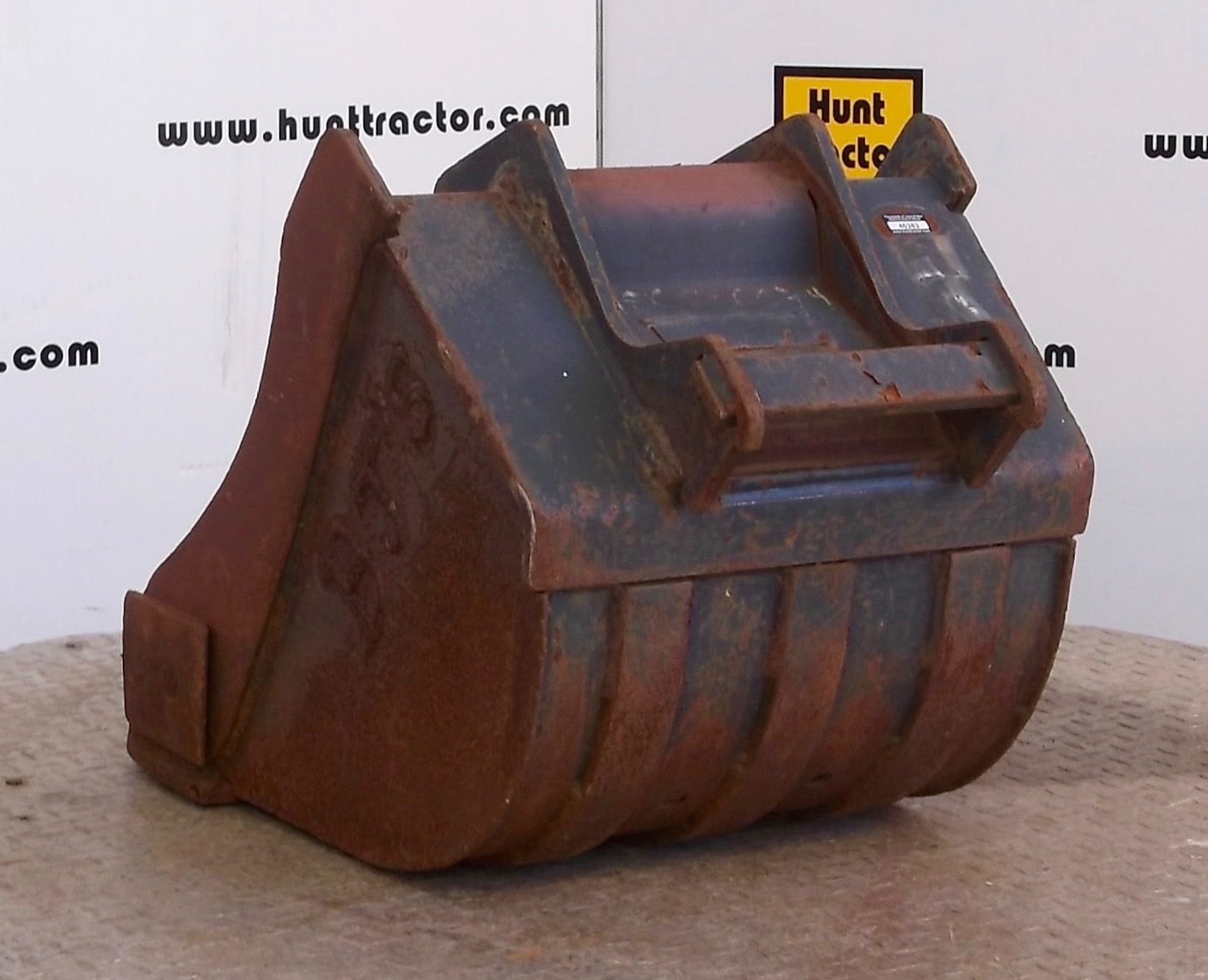 Used 20" Bobcat 325 Bobcat XChange Class III MiniExcavator Bucket