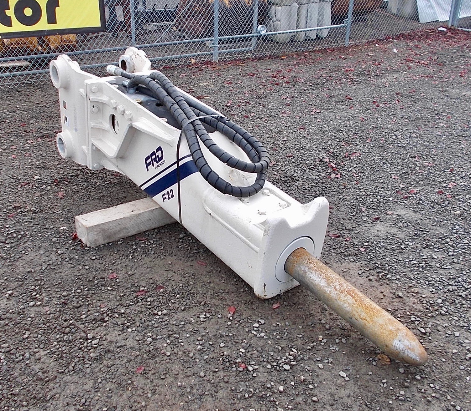 Used Kent Hydraulic Hammer/Breaker for 1926 Ton Excavator For Sale