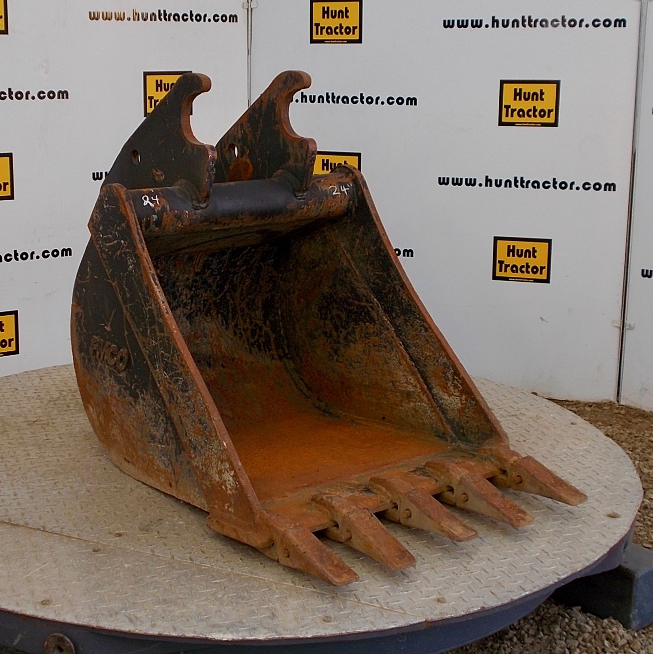 John Deere 50D MiniExcavator Buckets For Sale