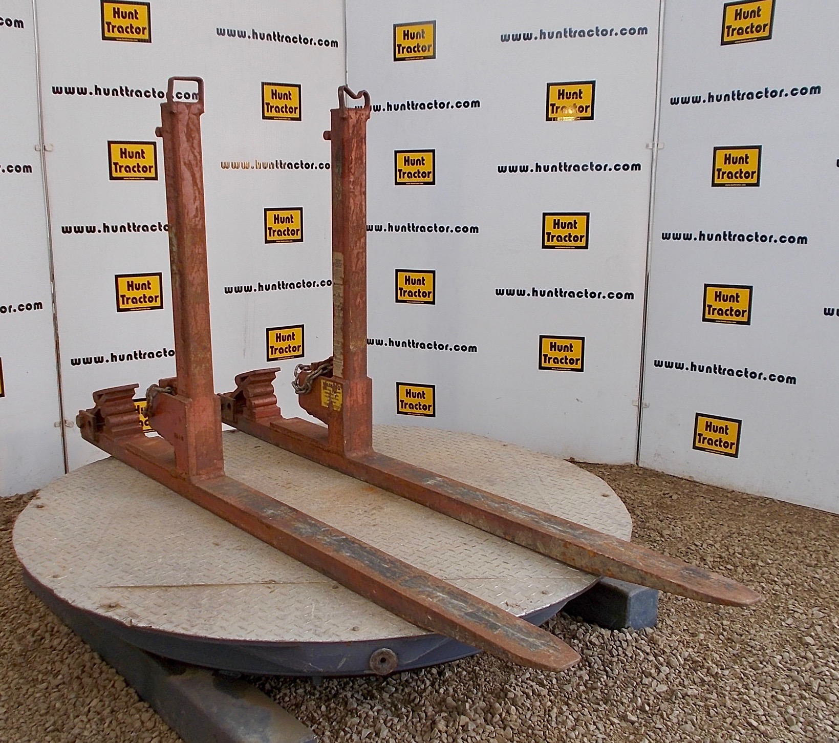 Used 6,000 lb 41 Bucket Forks For Sale