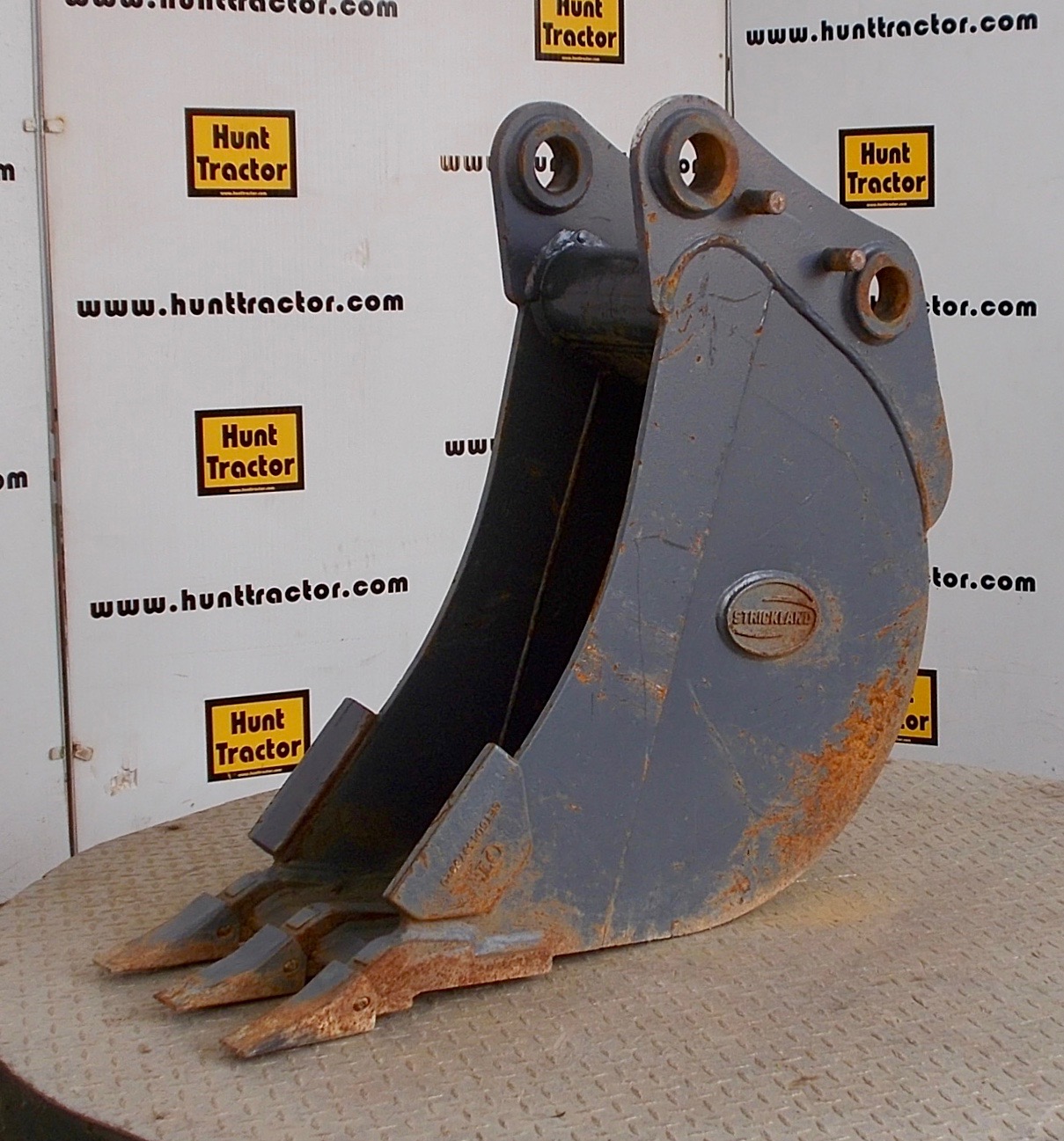 New 12" Kubota KX080 PinOn Excavator Bucket For Sale