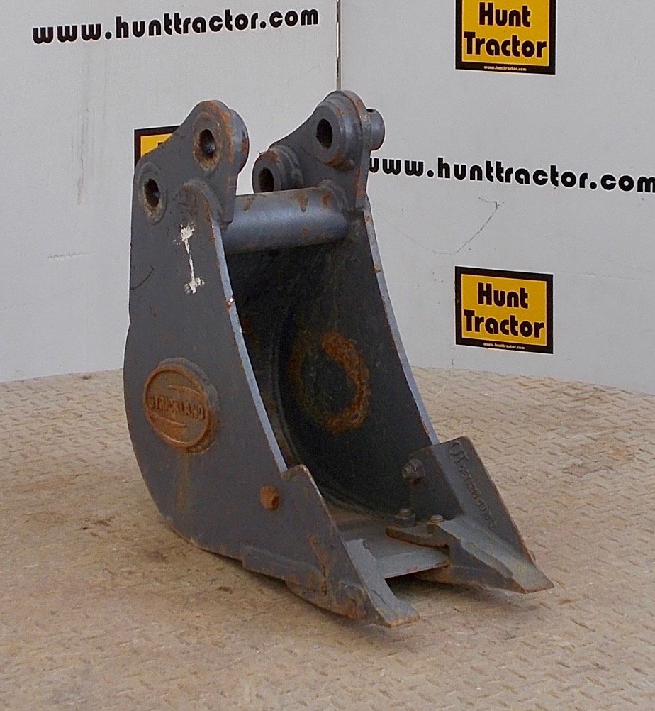 New 8" Sany SY168 PinOn MiniExcavator Bucket For Sale