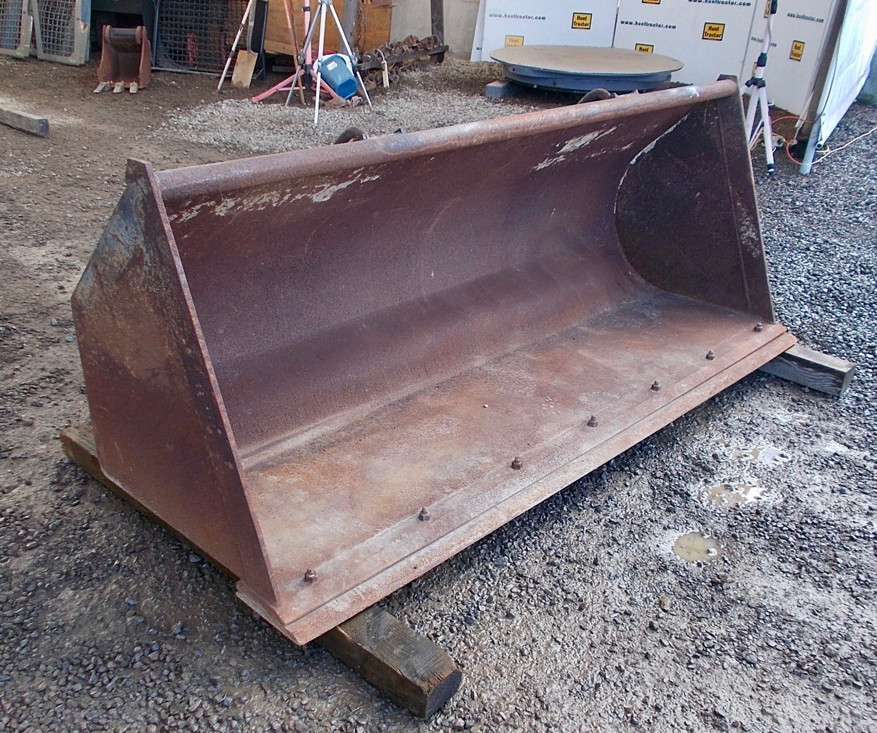 Used 84" New Holland . PinOn General Purpose Loader Bucket For Sale