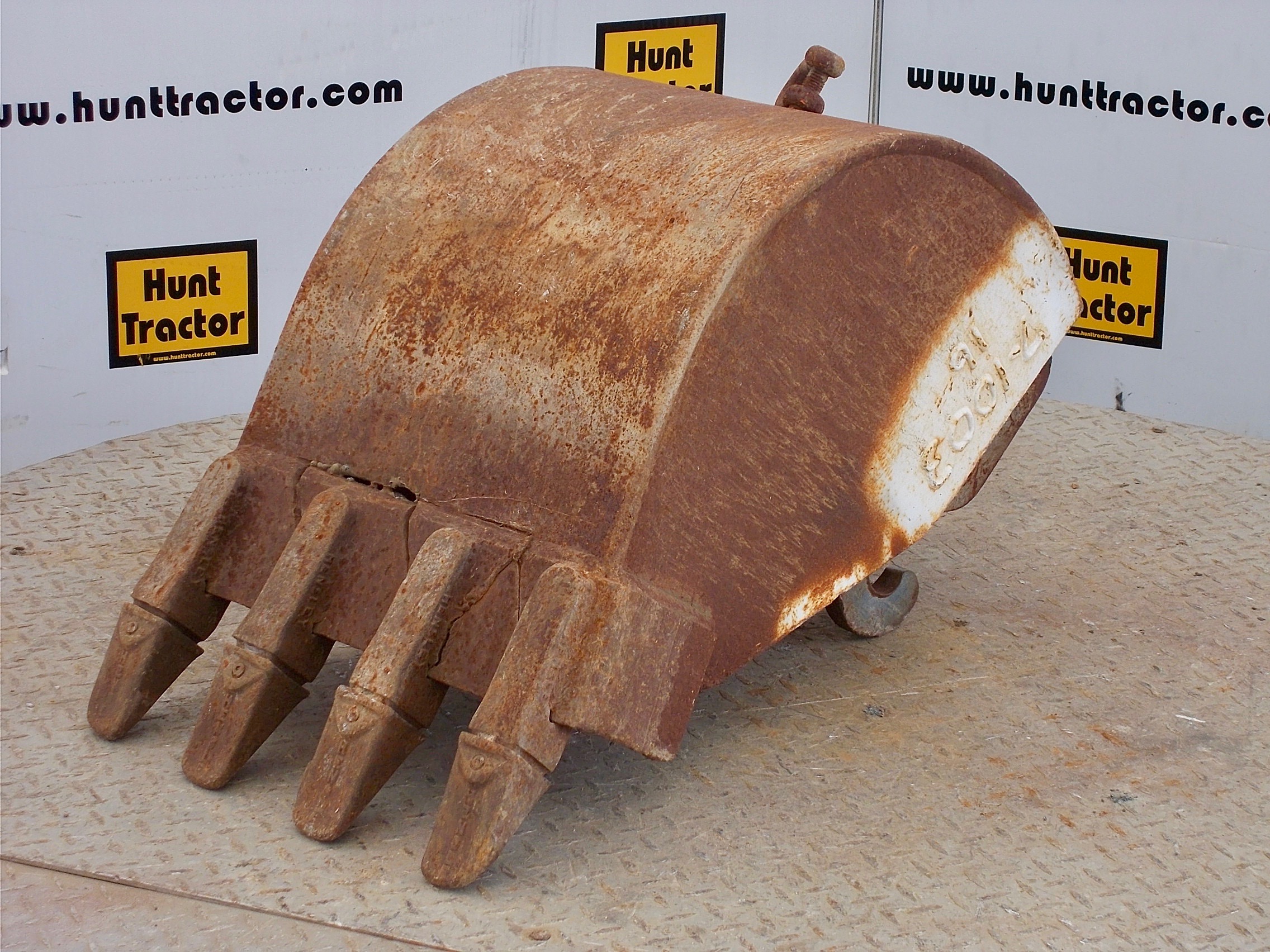 Used 16" Terramite T5 Terramite Q/C Backhoe Bucket For Sale