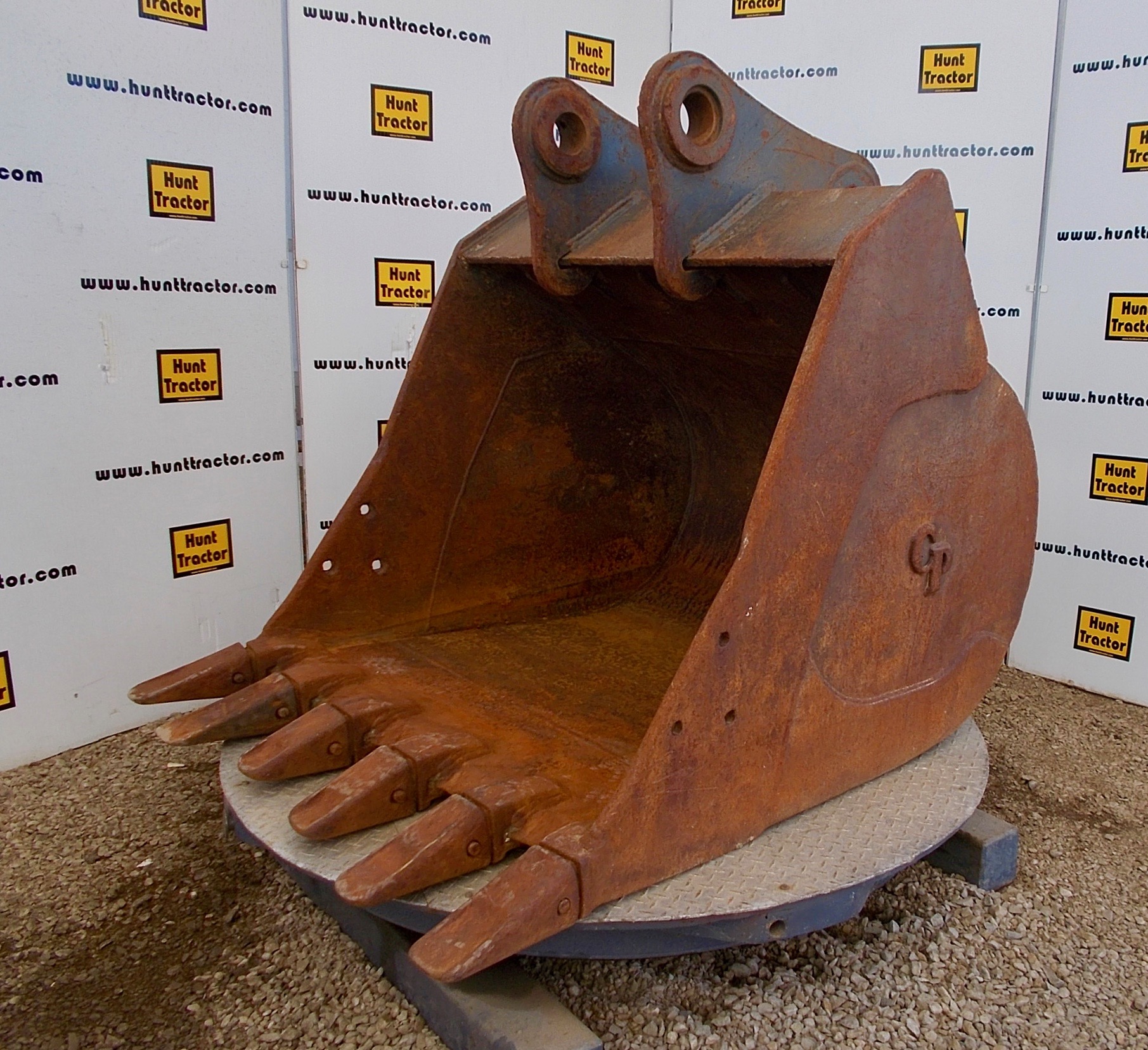 Used 48" John Deere 210G PinOn Excavator Bucket For Sale