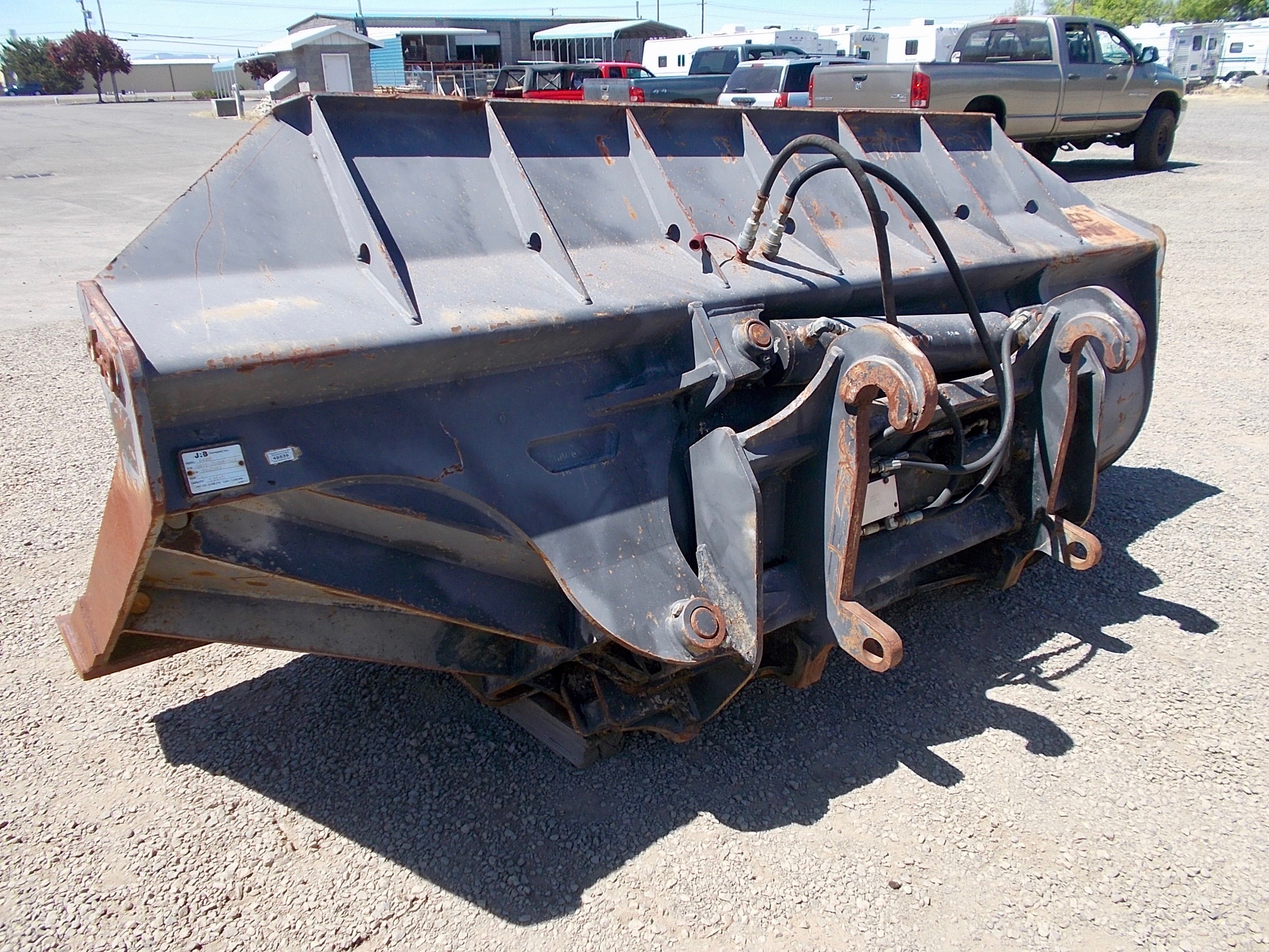 Used 124" JRB 418 Quick Change Side Dump Loader Bucket For Sale